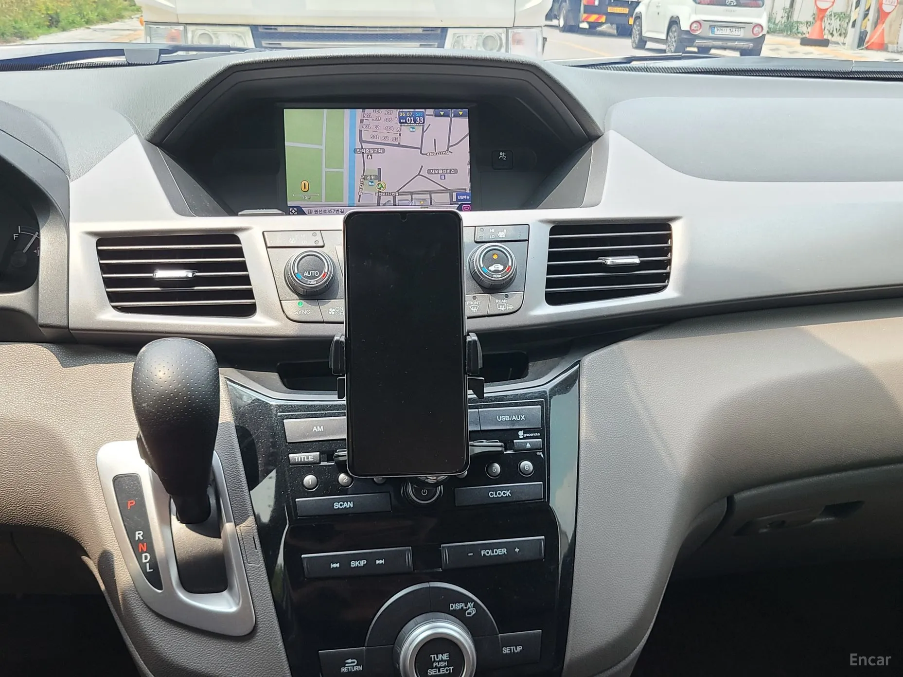 Honda Odyssey превью 11