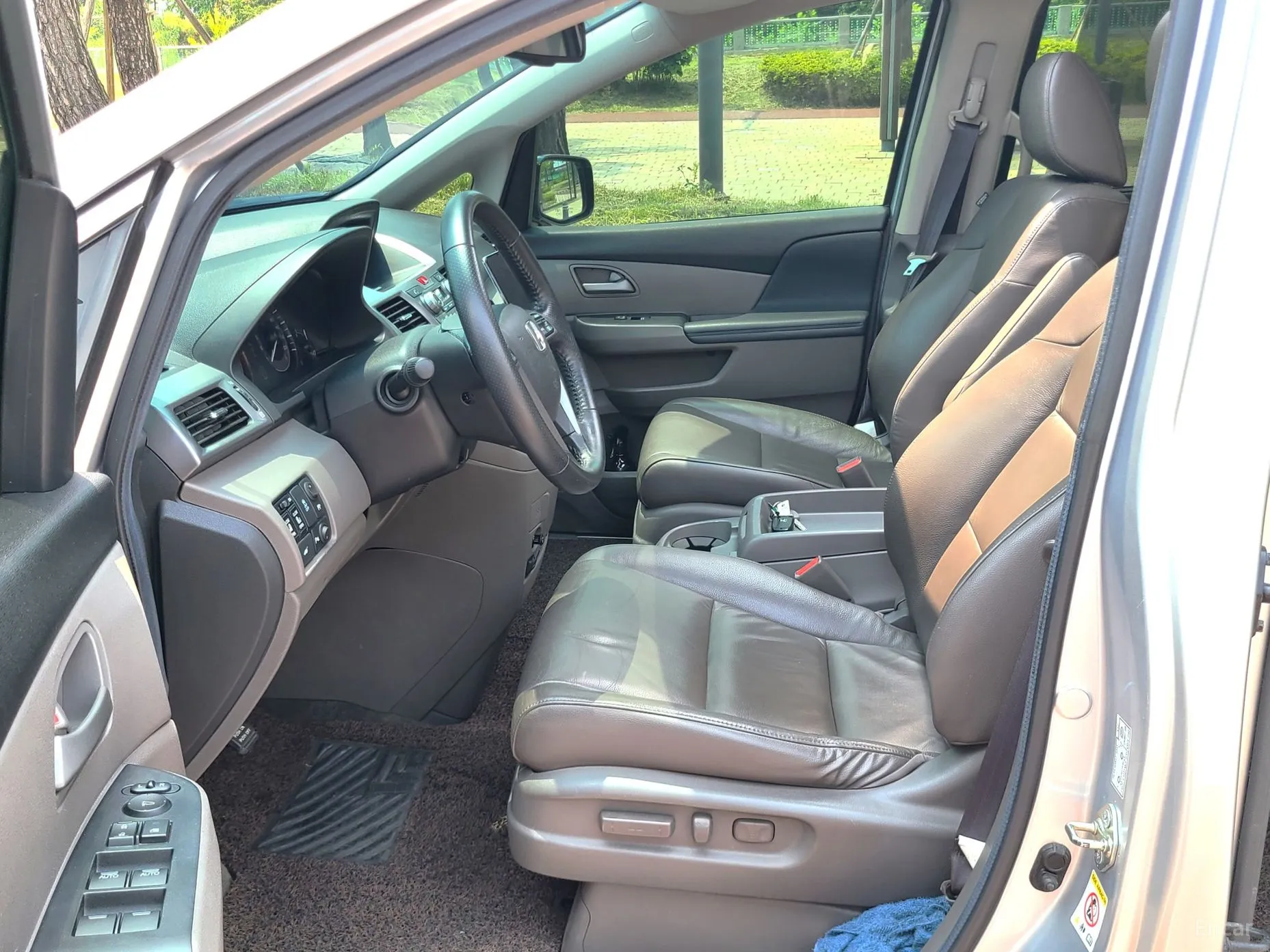 Honda Odyssey превью 4