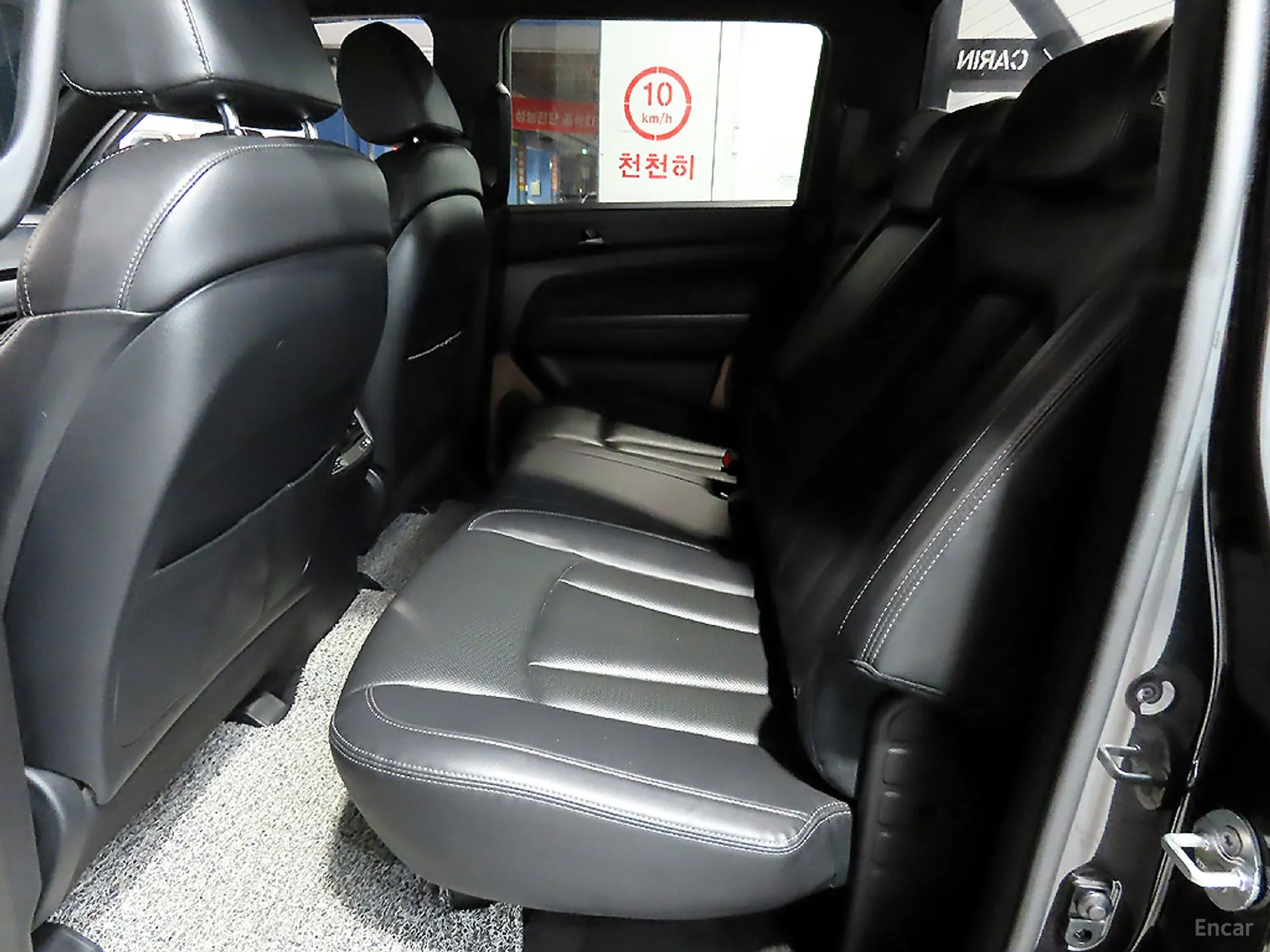 KG Mobility (SsangYong) Rexton Sports превью 12