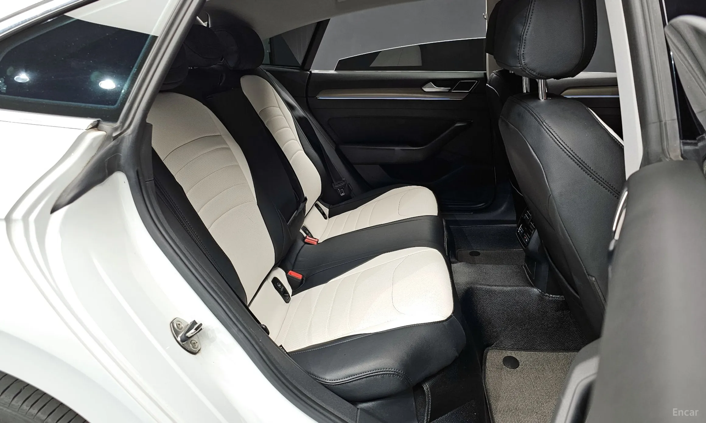Volkswagen Ateon превью 12