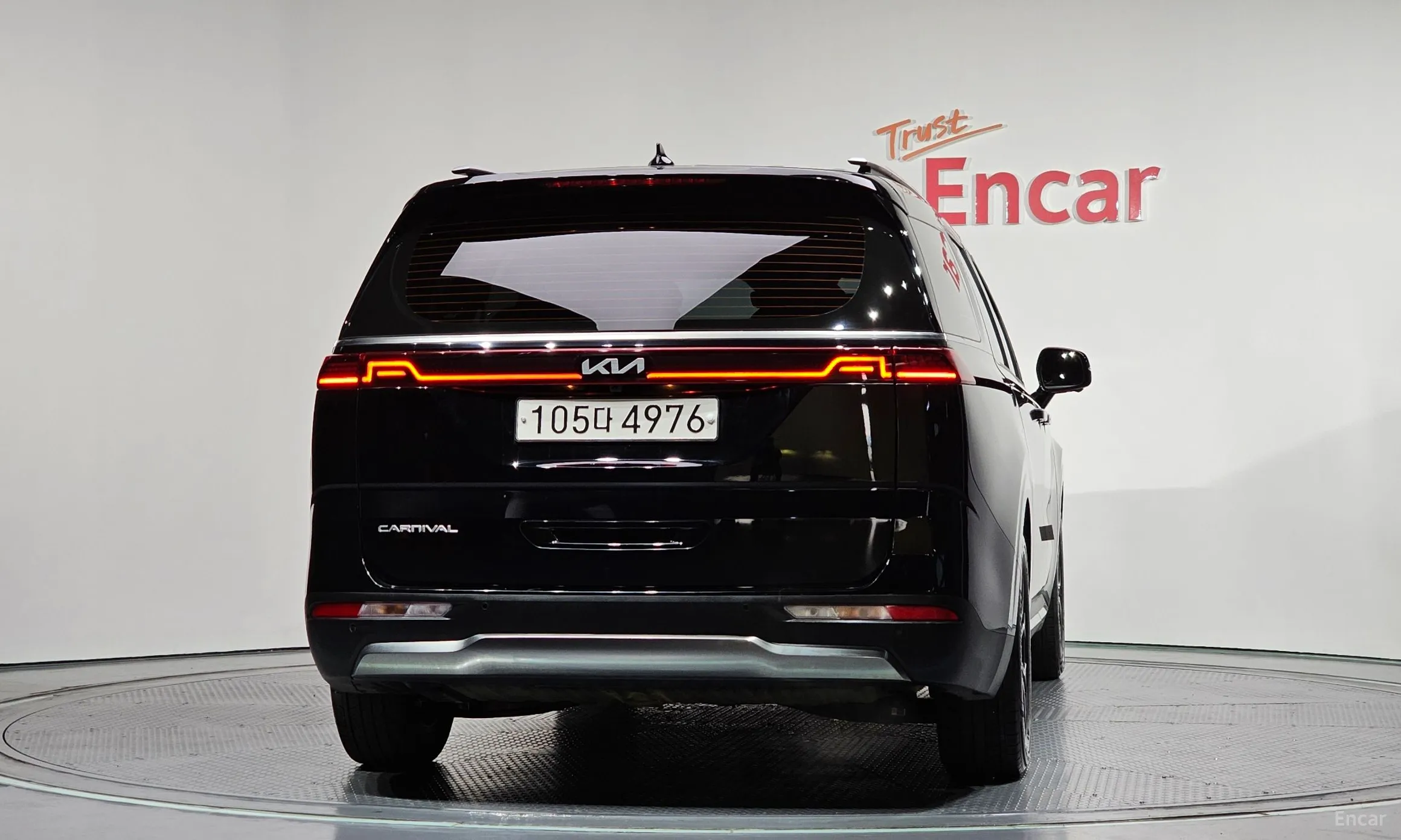 Kia Carnival Gen 4 превью 4