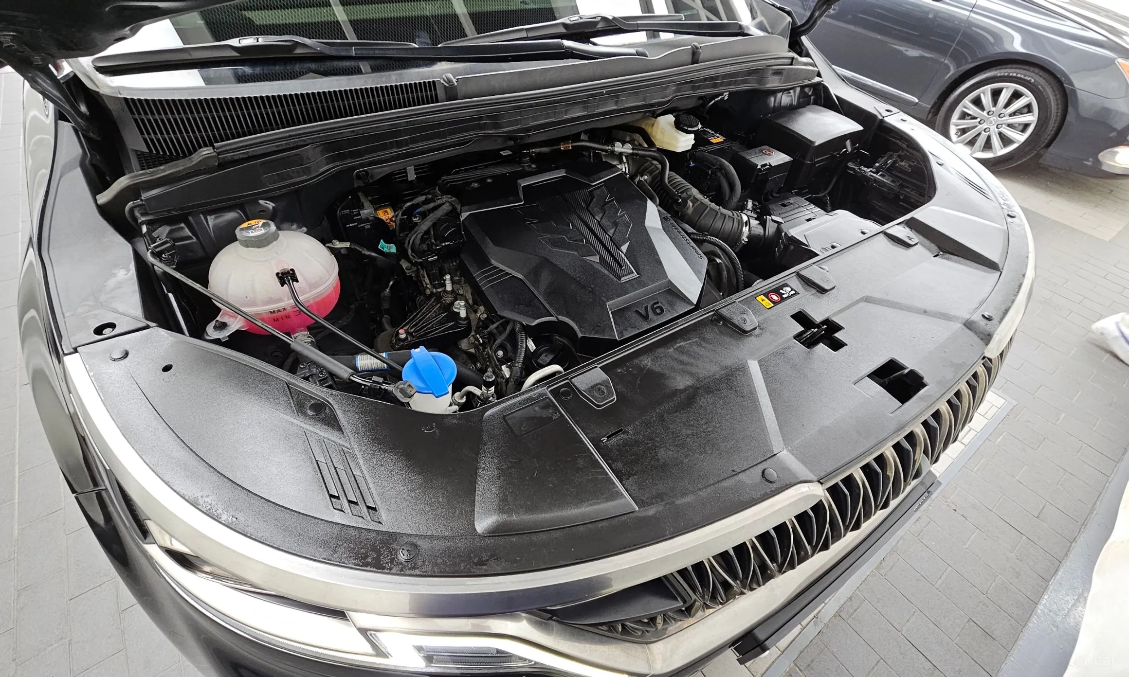 Kia Carnival Gen 4 превью 6