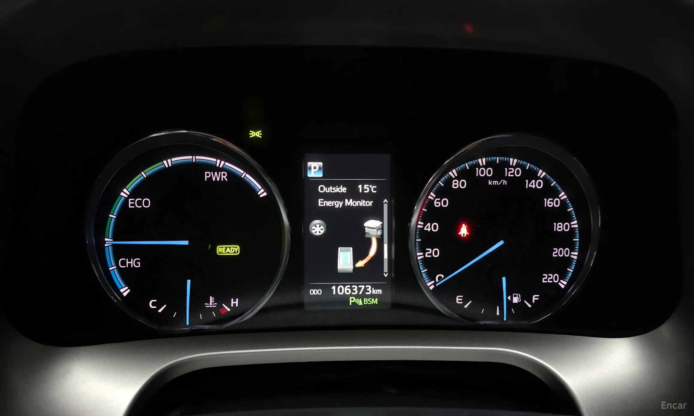 Toyota RAV4 превью 8