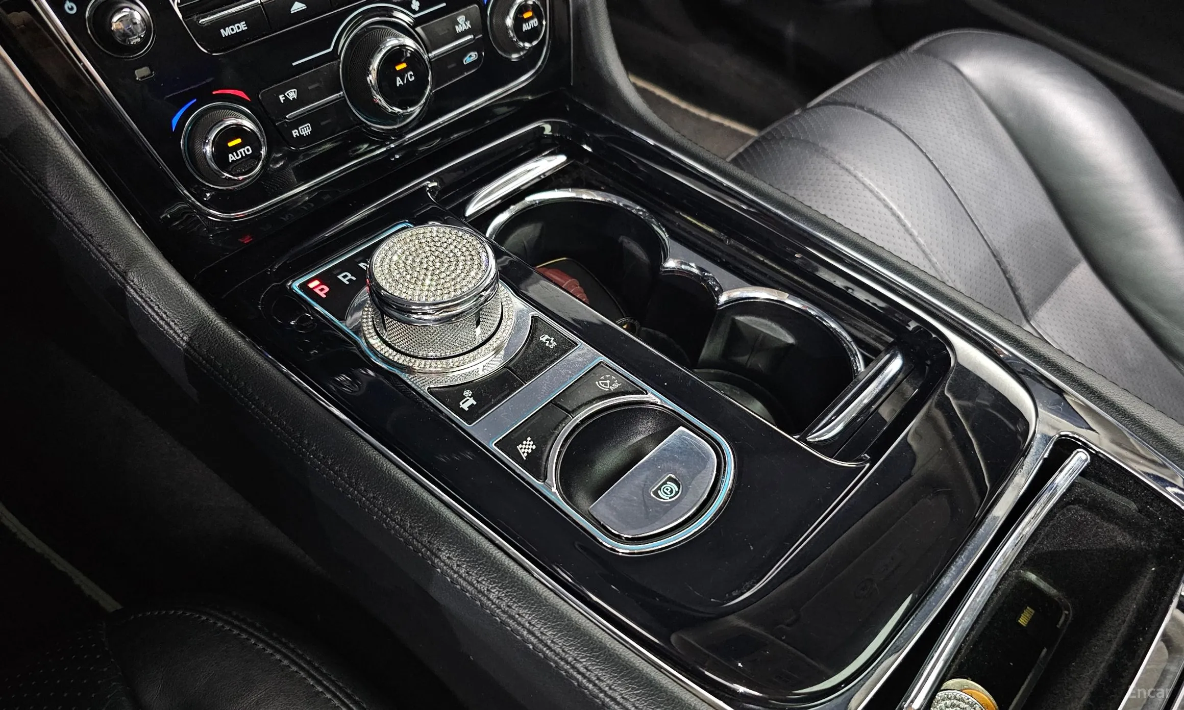 Jaguar All New XJ превью 9