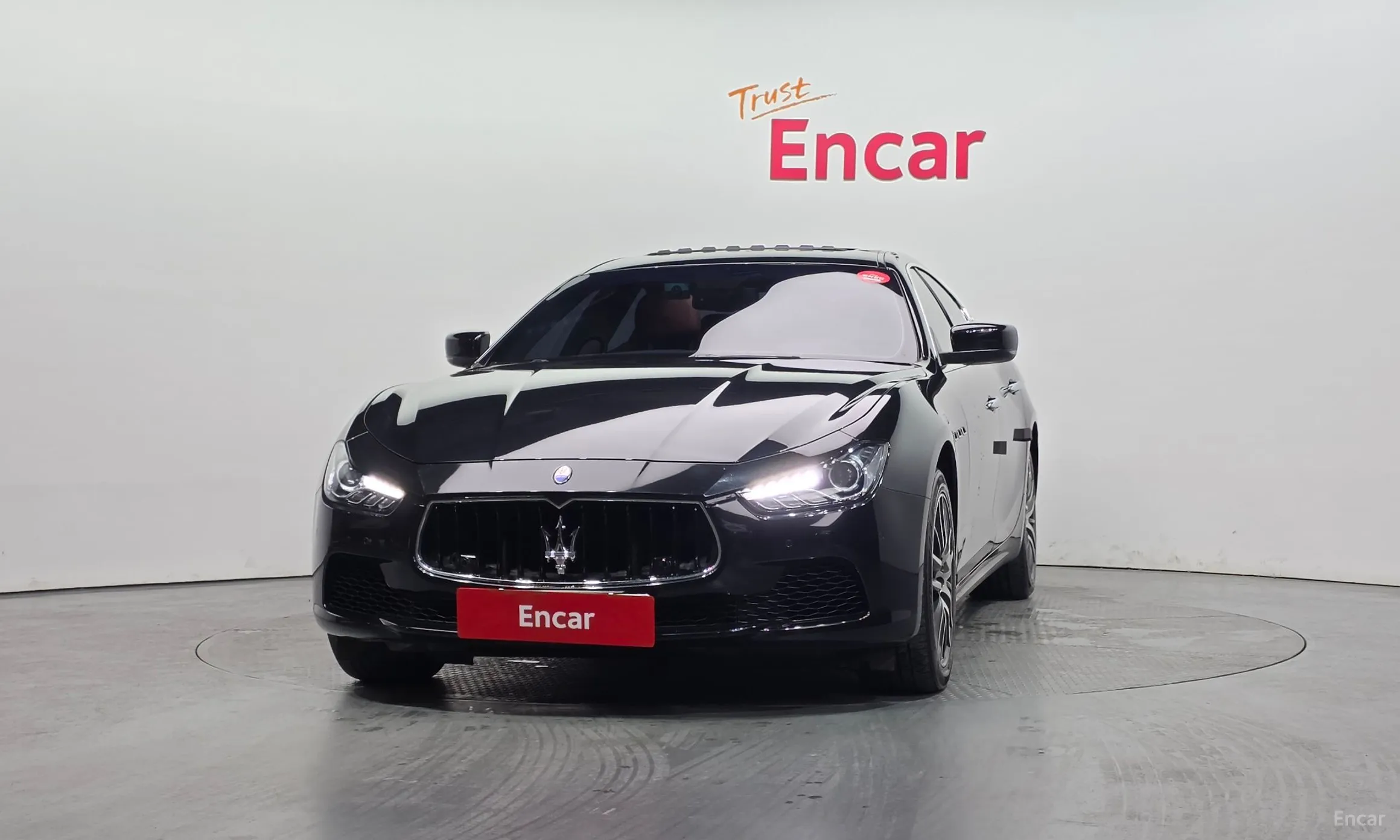 Maserati Ghibli превью 3