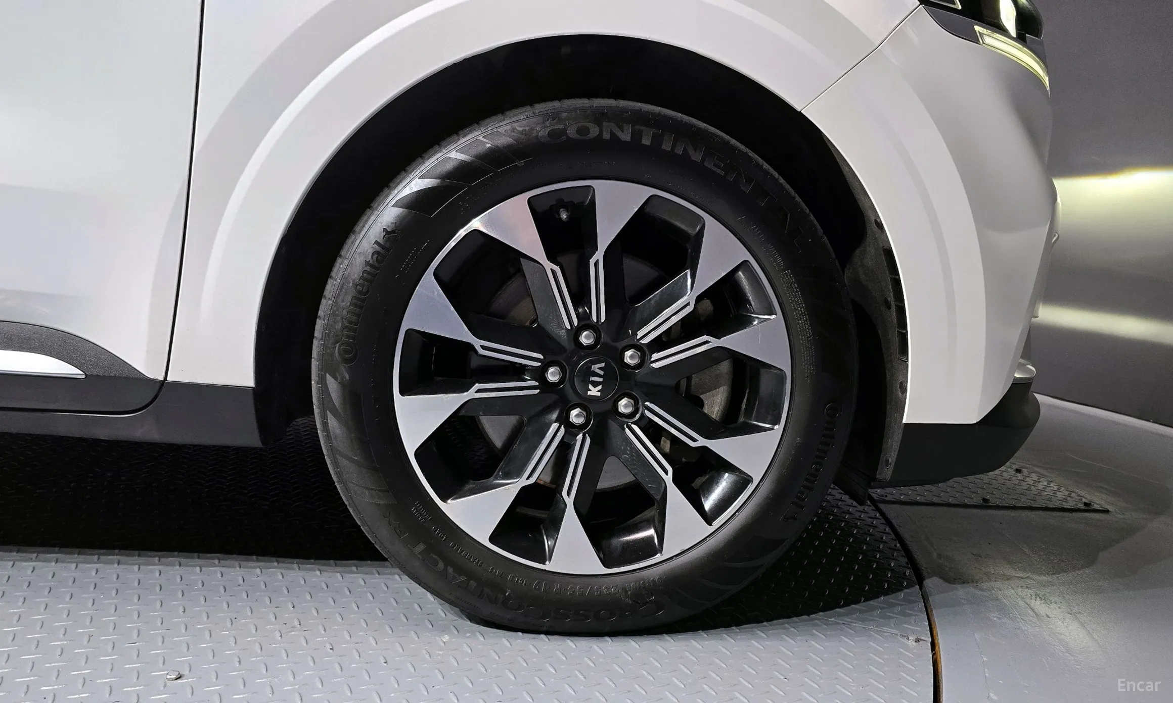 Kia Carnival Gen 4 превью 5
