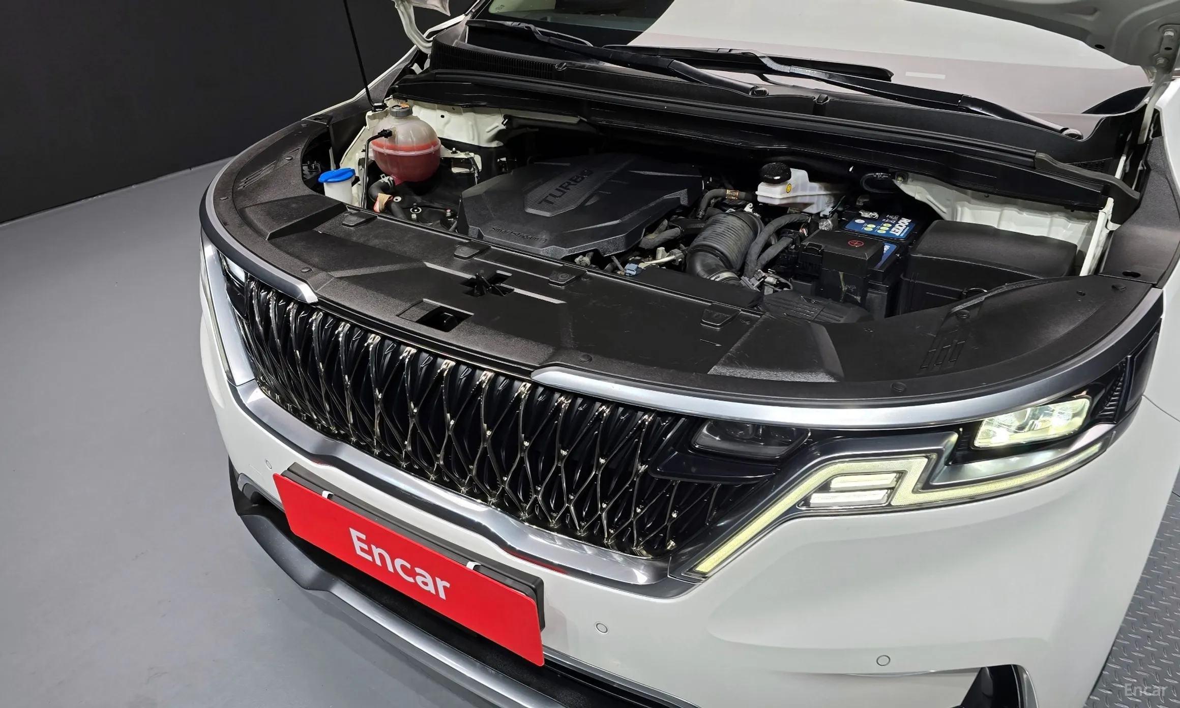 Kia Carnival Gen 4 превью 6