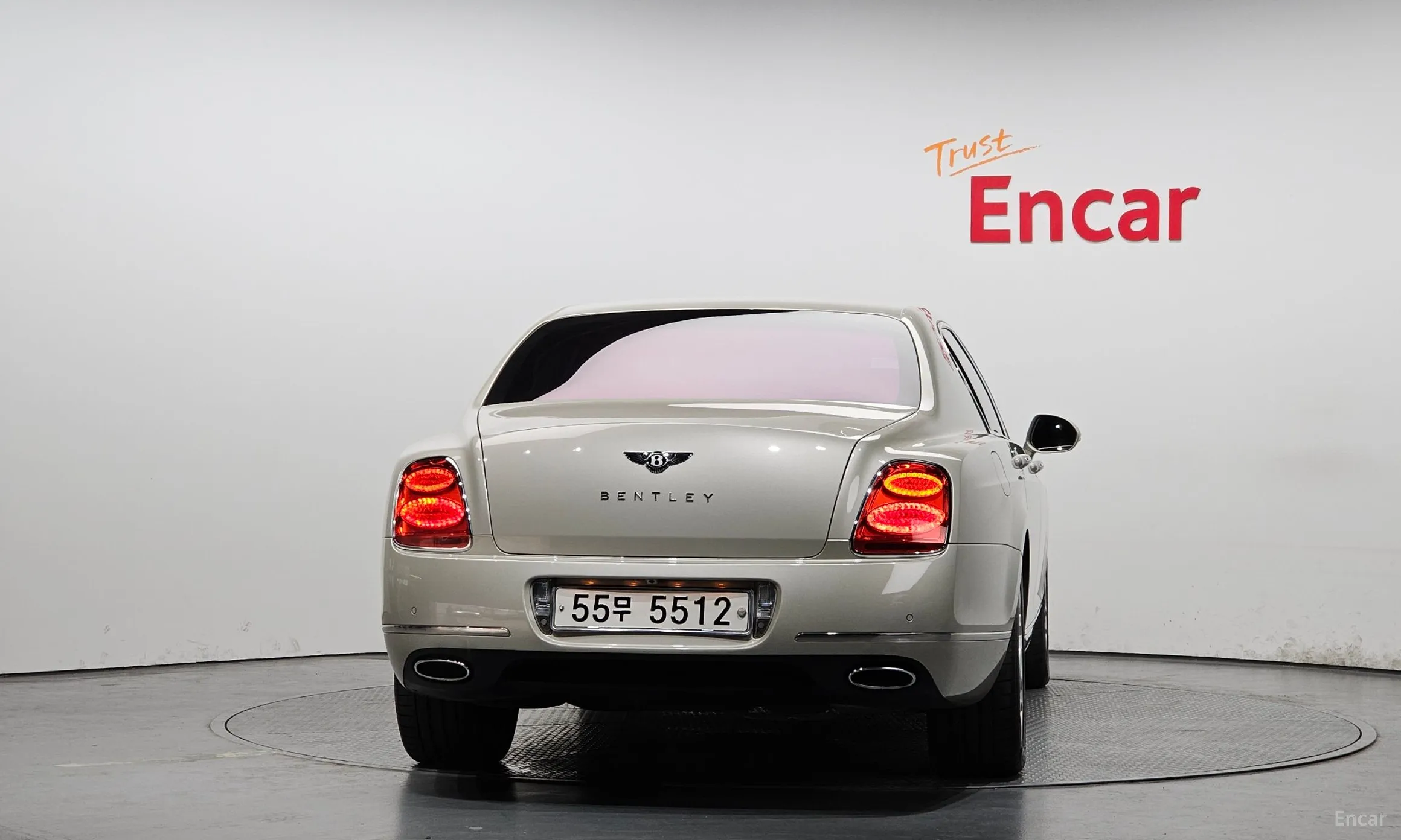 Bentley Flying Spur Gen 1 превью 4