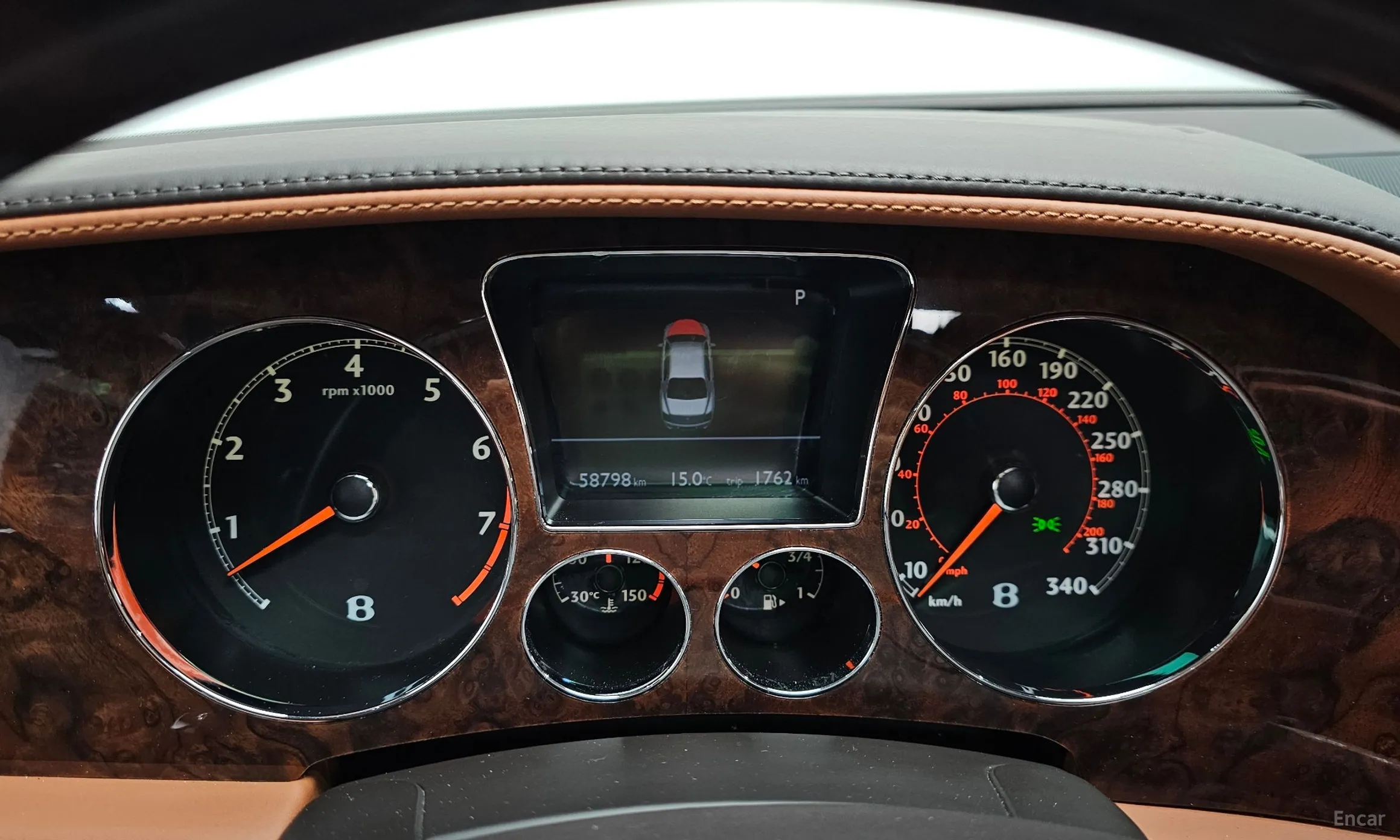 Bentley Flying Spur Gen 1 превью 8