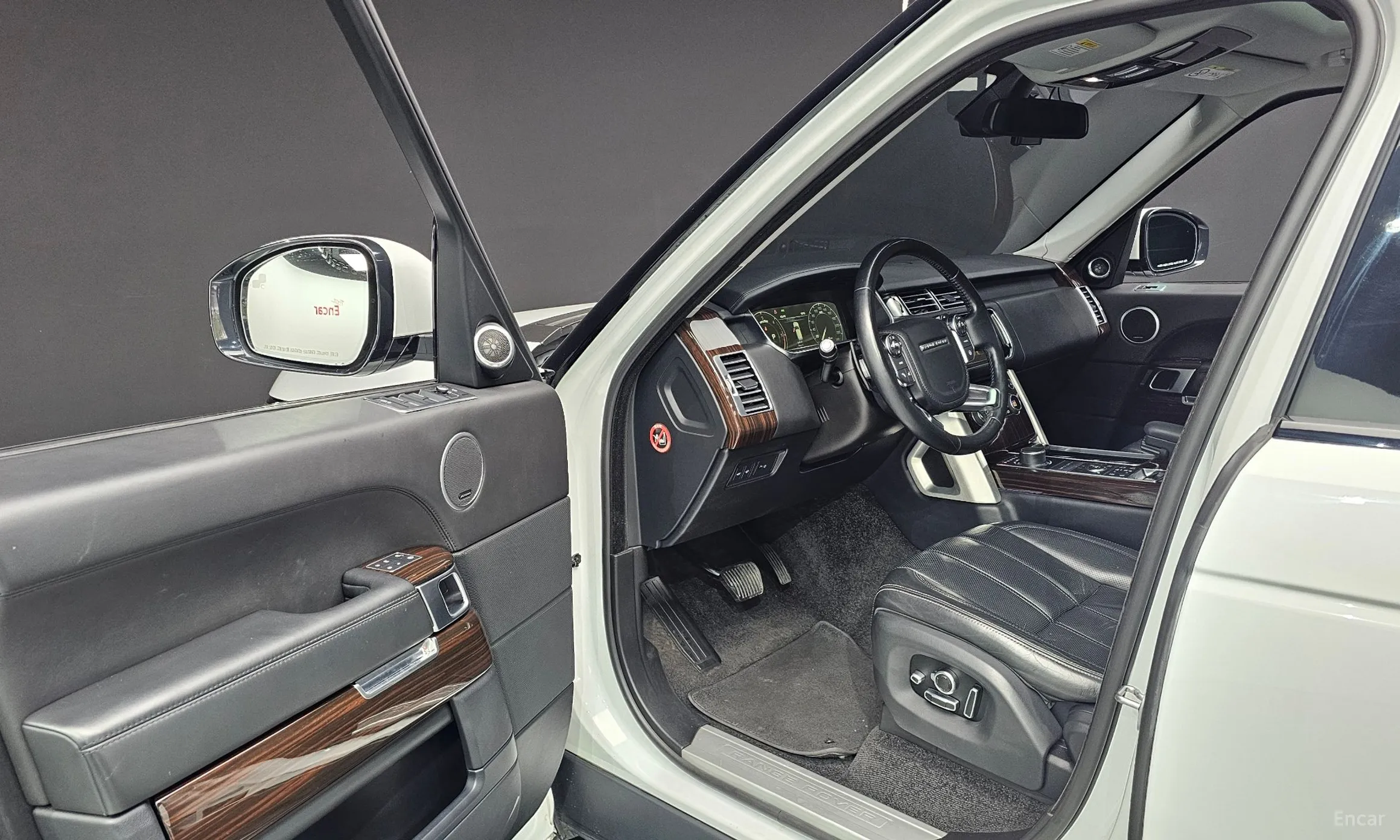 Land Rover Range Rover 4th Generation превью 10