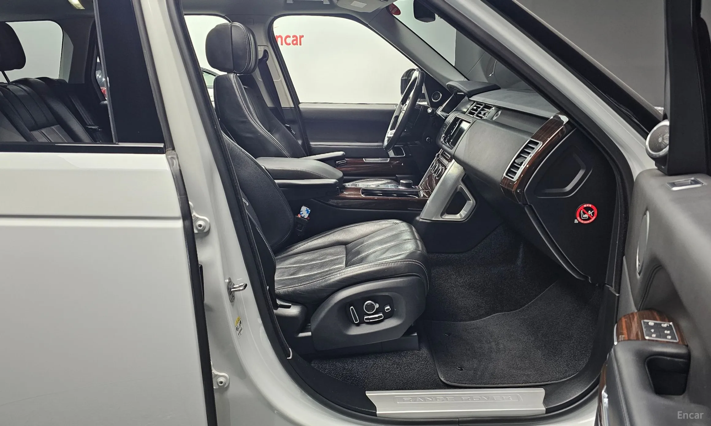 Land Rover Range Rover 4th Generation превью 11