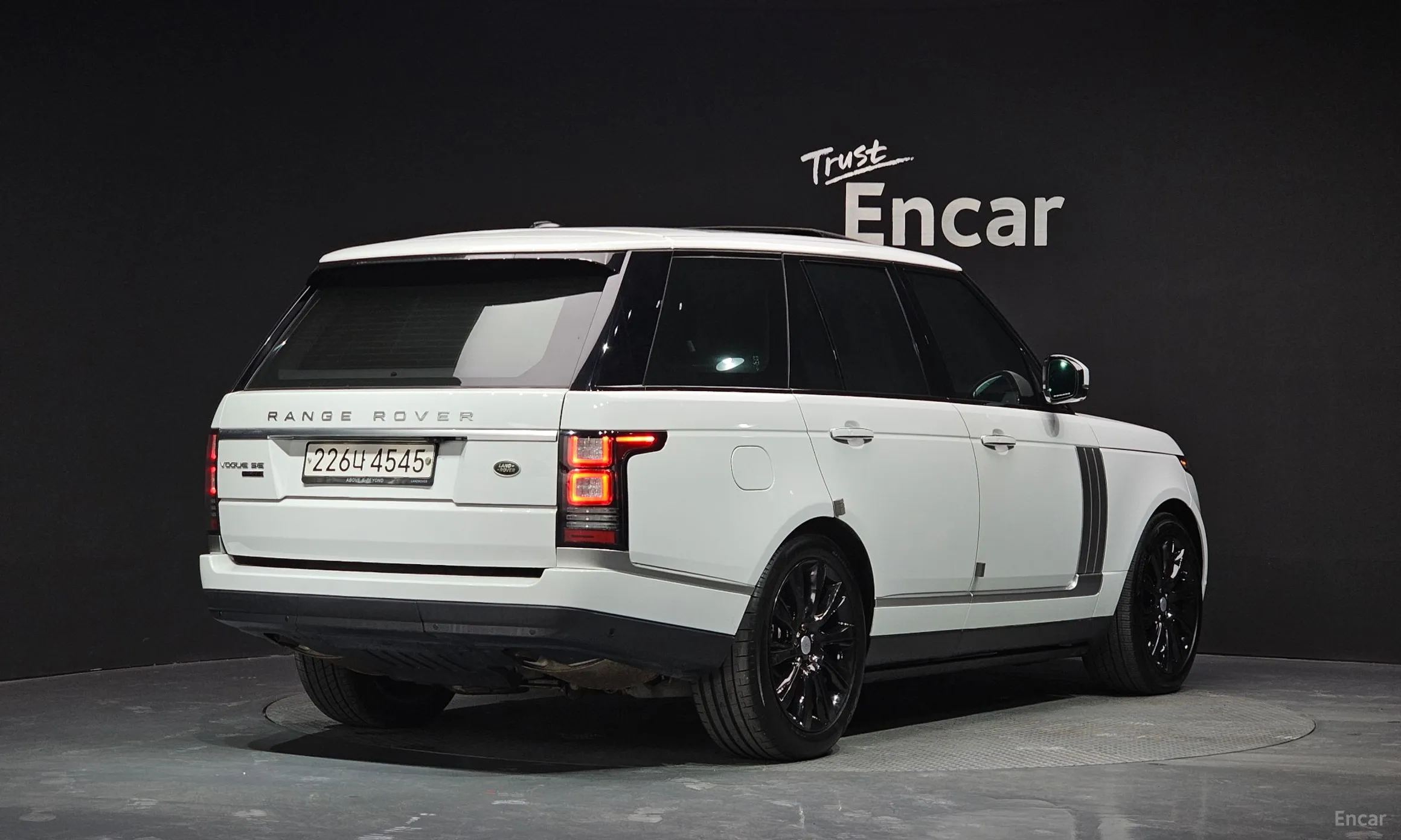 Land Rover Range Rover 4th Generation превью 2