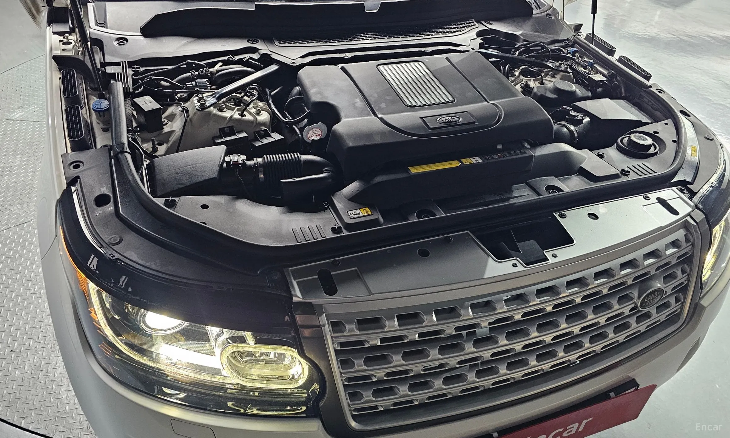 Land Rover Range Rover 4th Generation превью 6