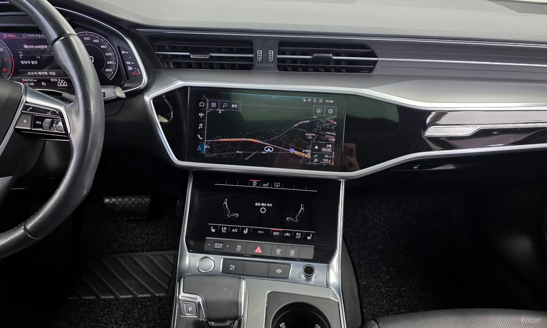 Audi A6 (C8) превью 14