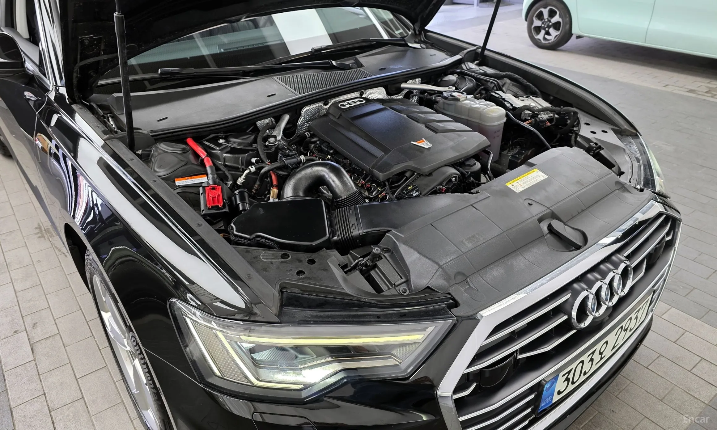 Audi A6 (C8) превью 6