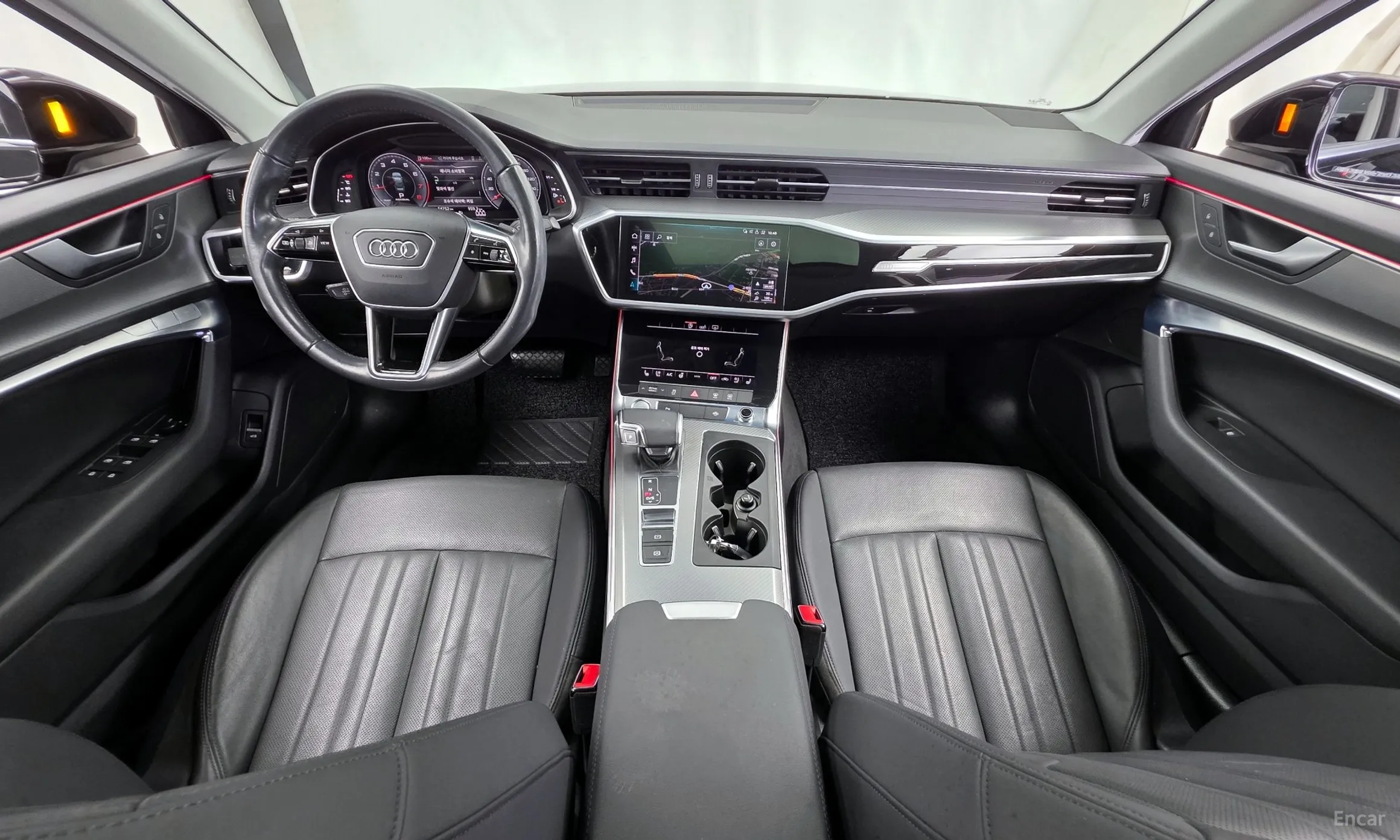 Audi A6 (C8) превью 7
