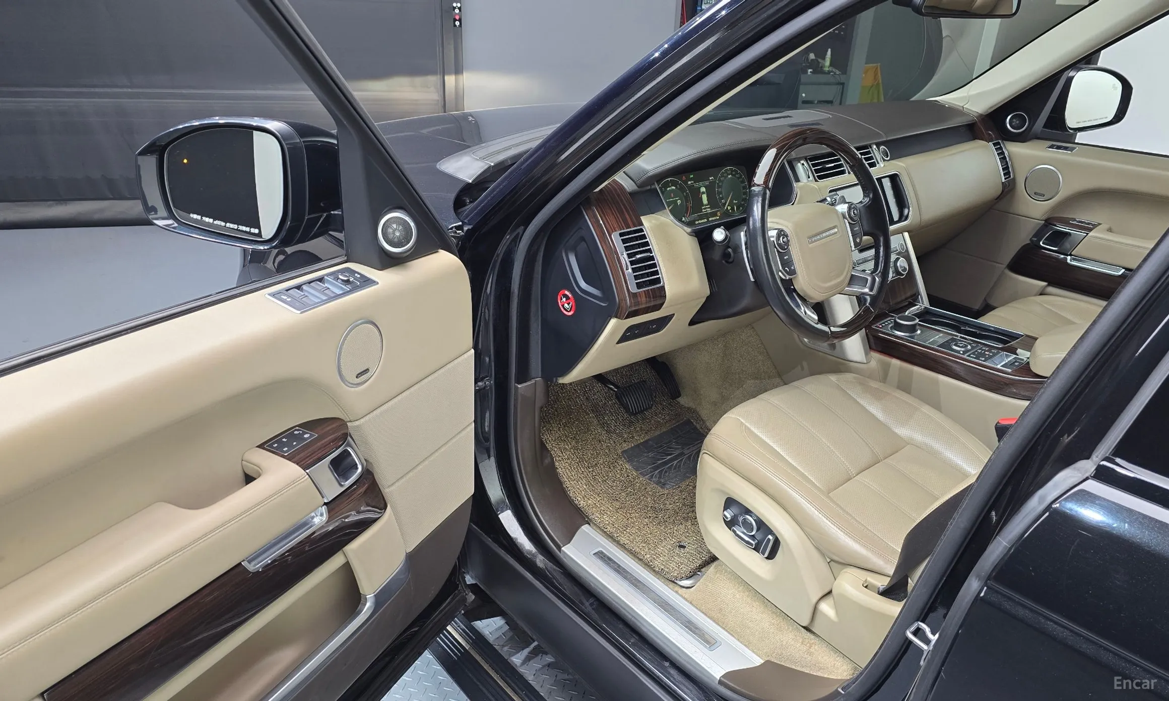 Land Rover Range Rover 4th Generation превью 10