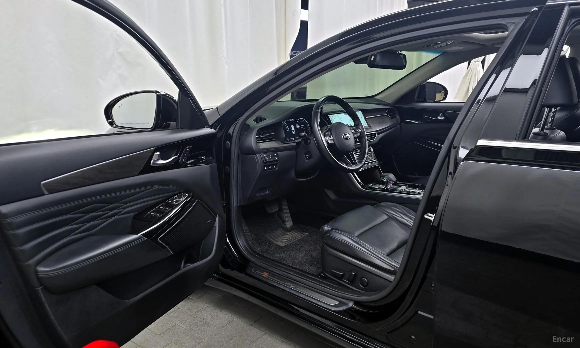 Kia K7 Premier превью 10