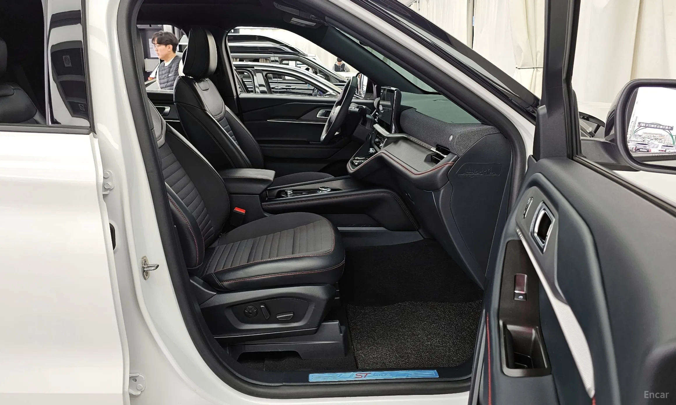 Ford Explorer 6th Generation превью 11