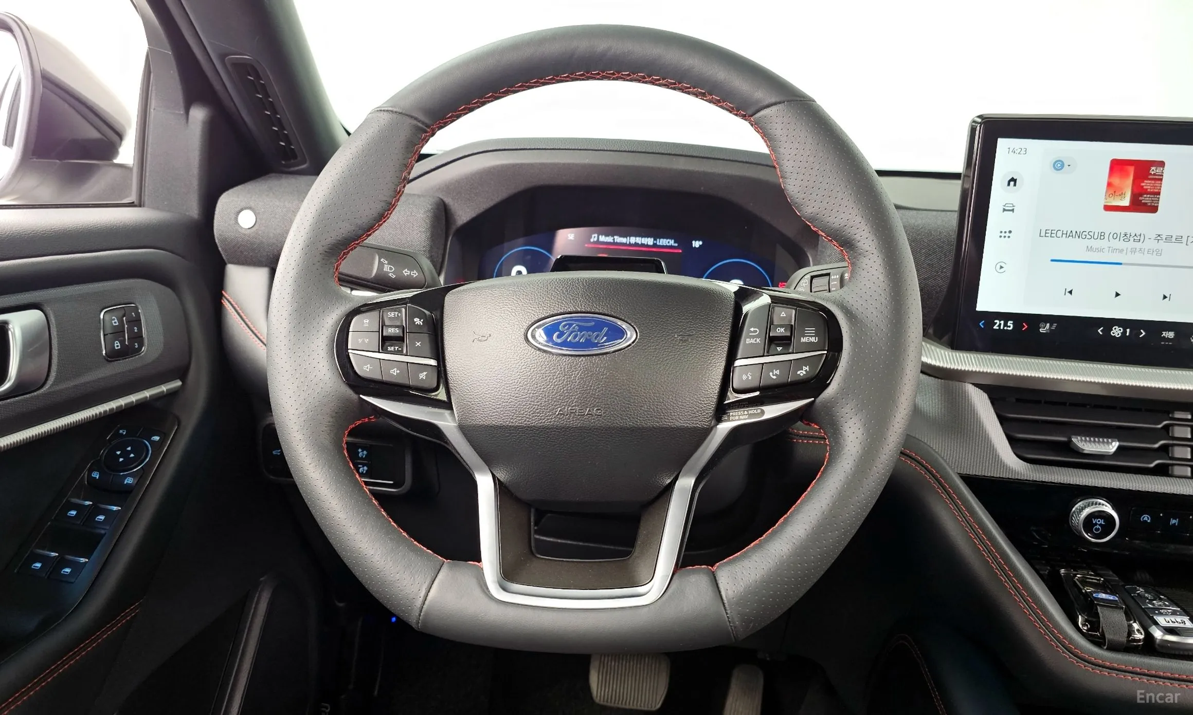 Ford Explorer 6th Generation превью 13