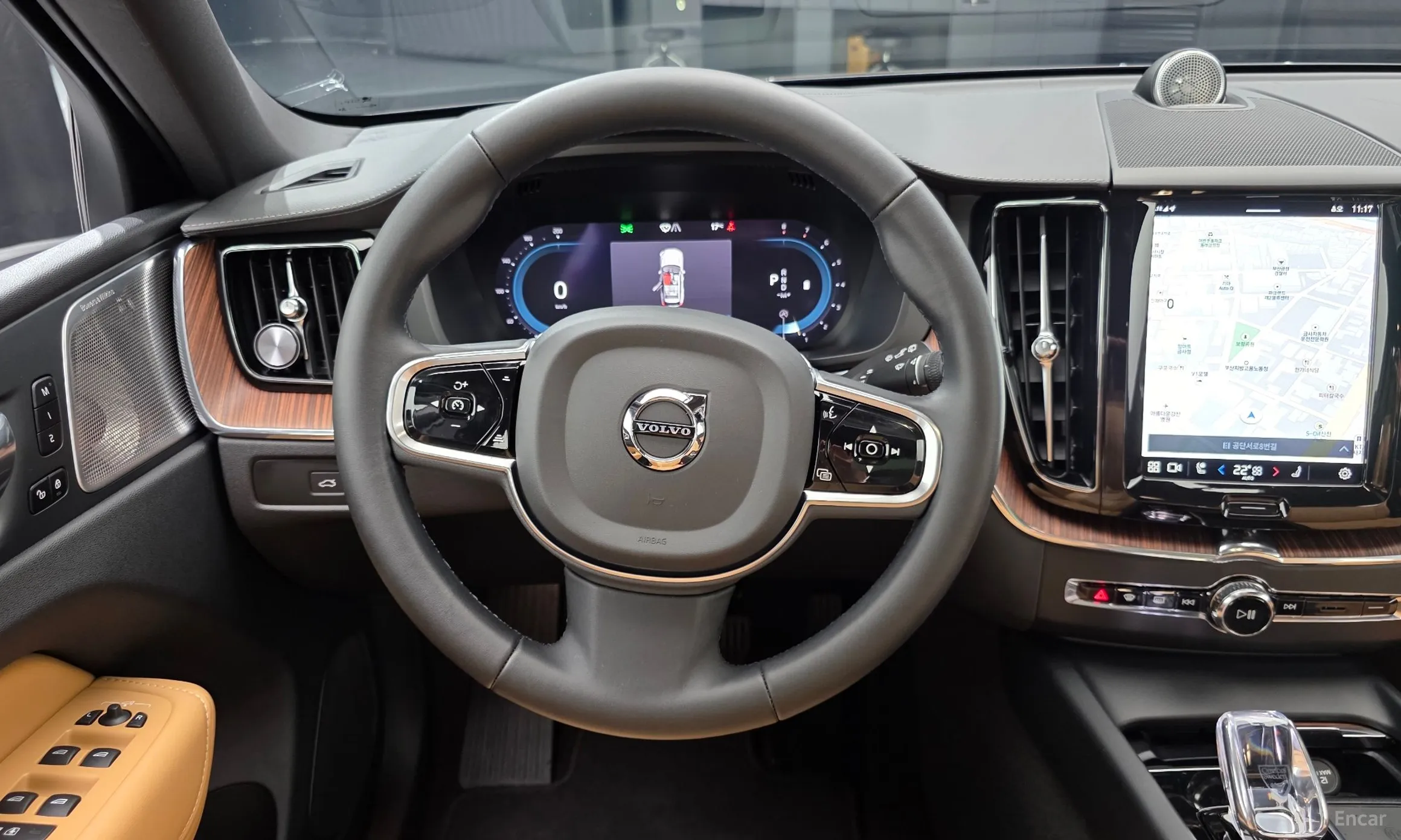 Volvo XC60 Gen 2 превью 13