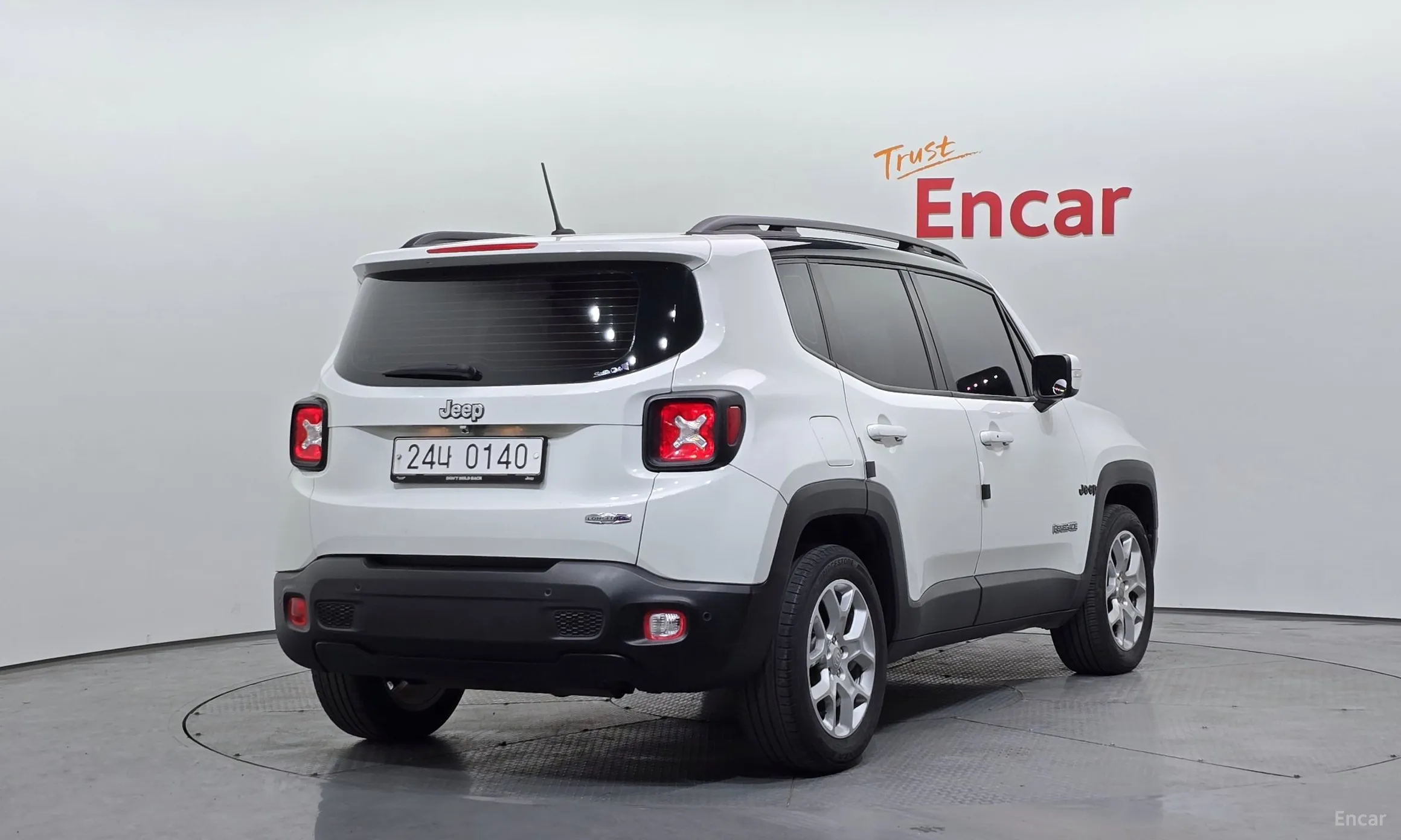 Jeep Renegade превью 2