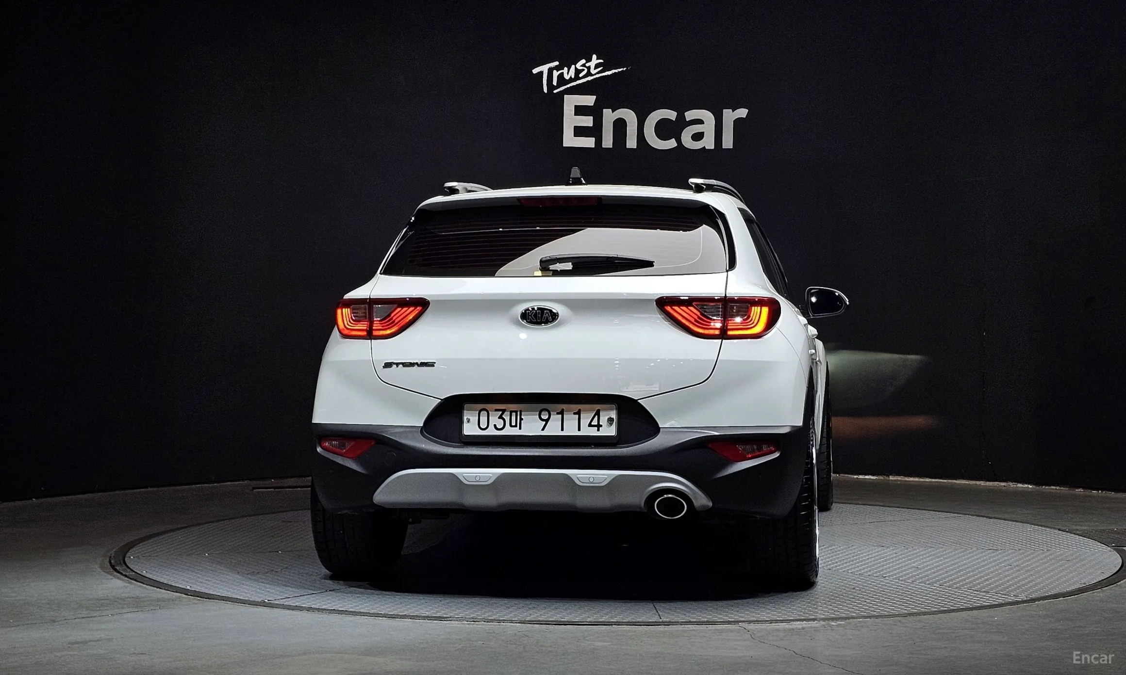 Kia Stonic превью 4