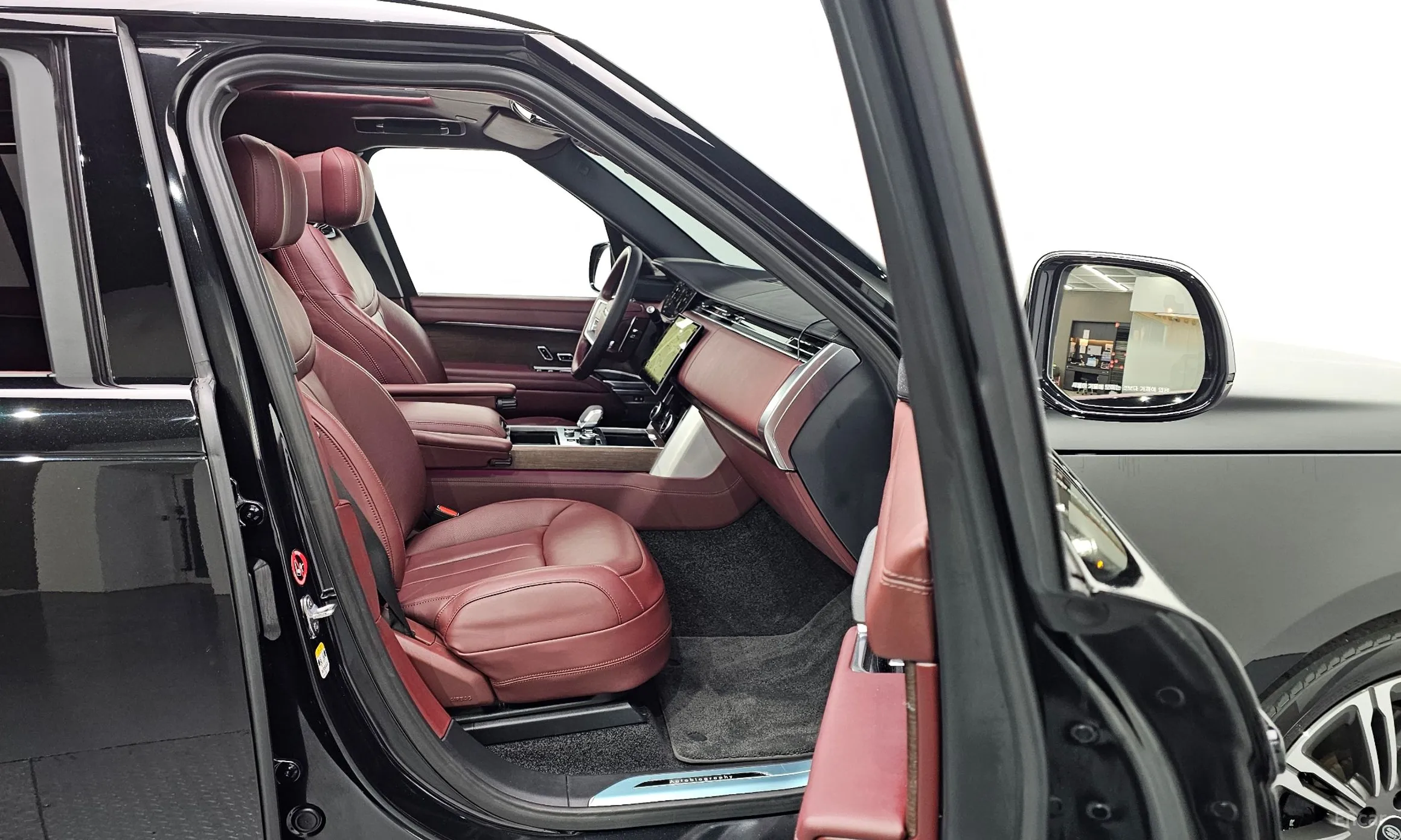 Land Rover Range Rover 5th Generation превью 11