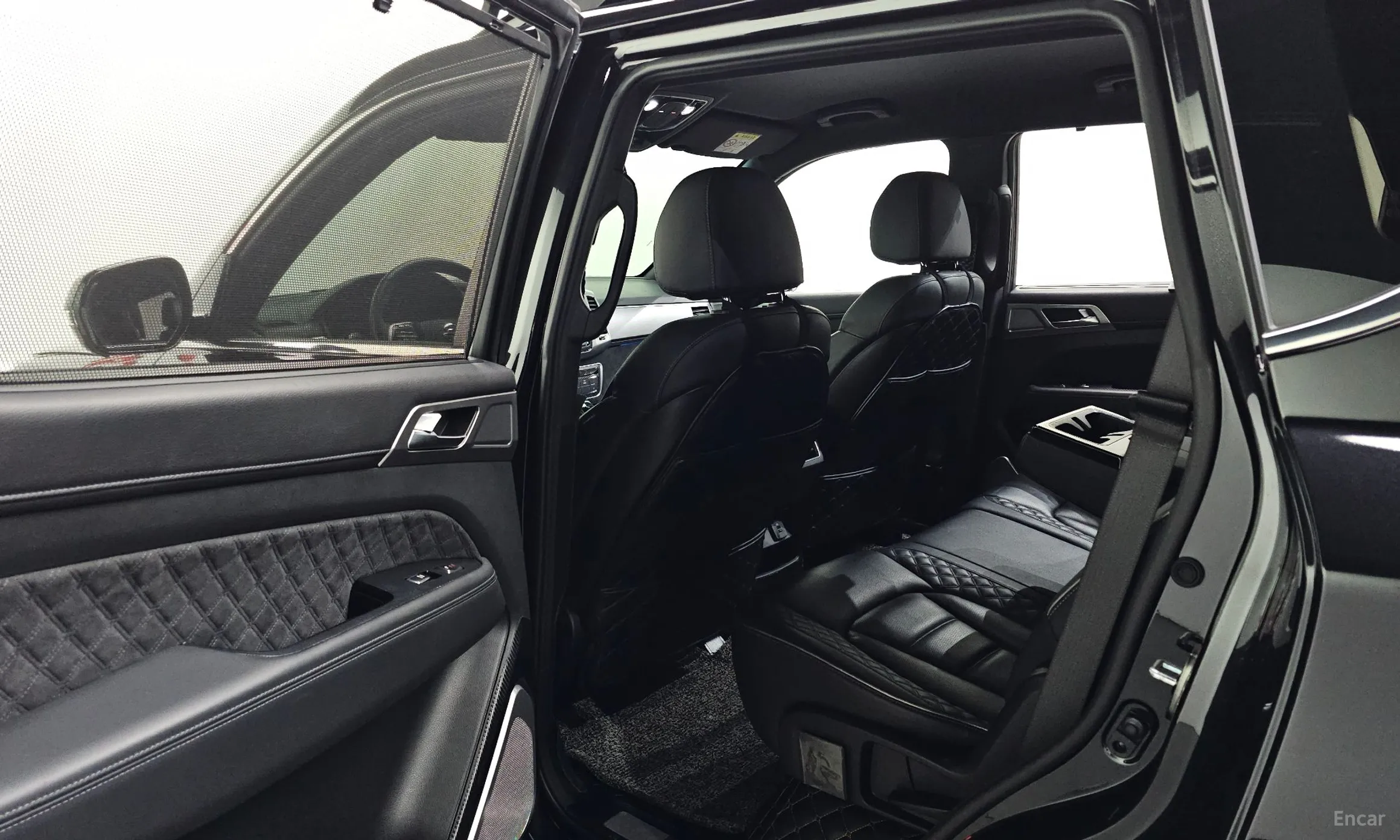 KG Mobility (SsangYong) Rexton превью 11