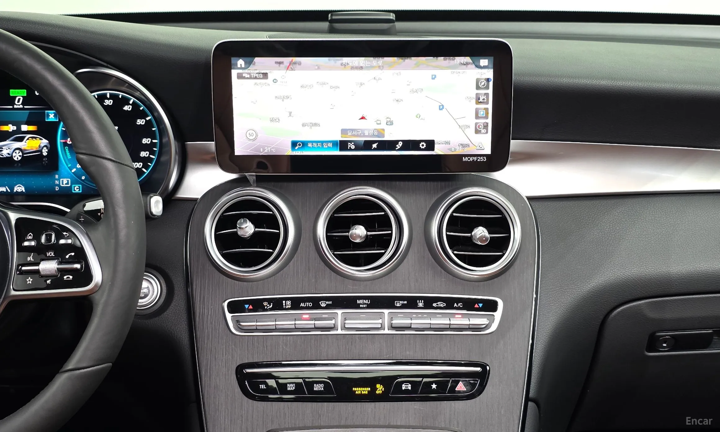 Mercedes Benz GLC-Class X253 превью 14