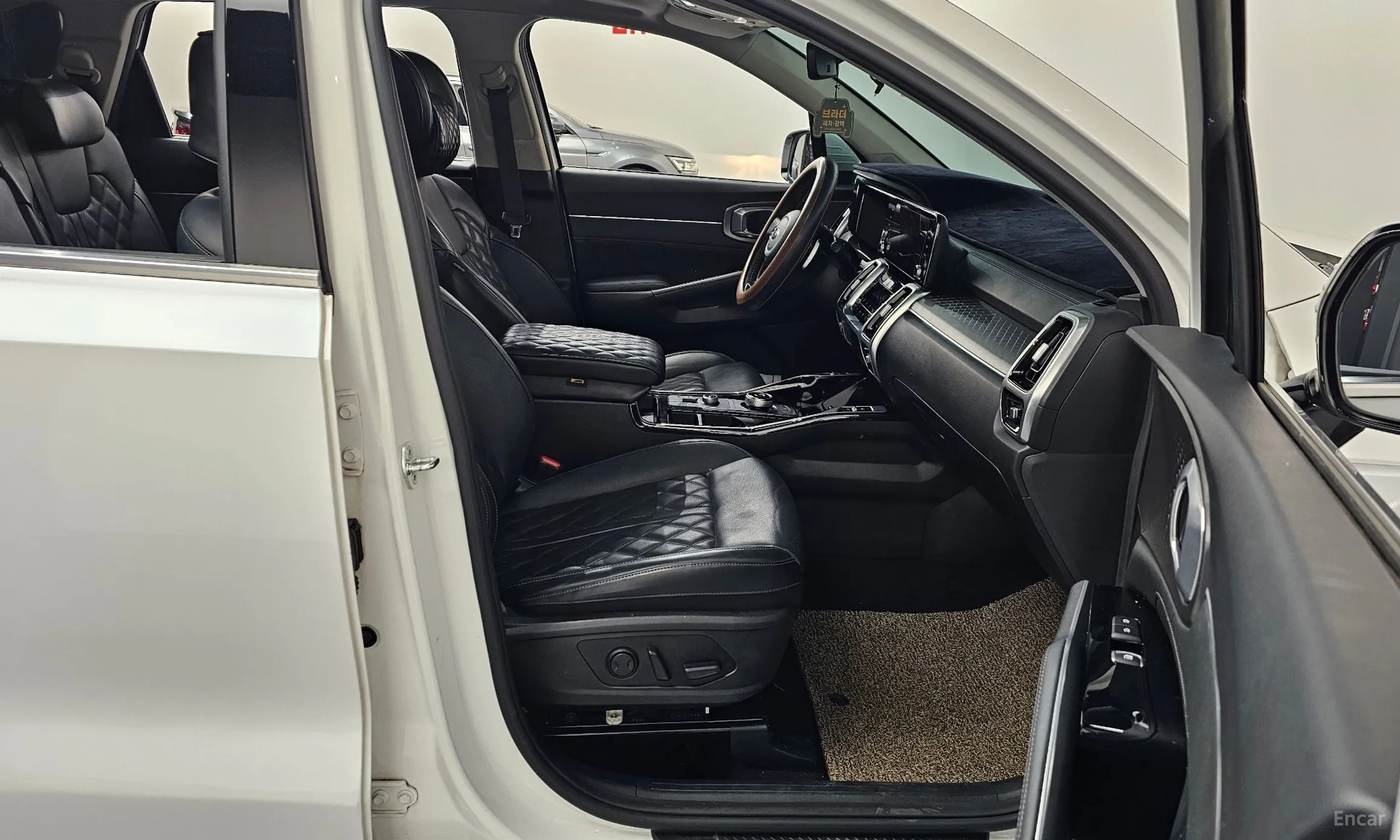 Kia Sorento 4th generation превью 11