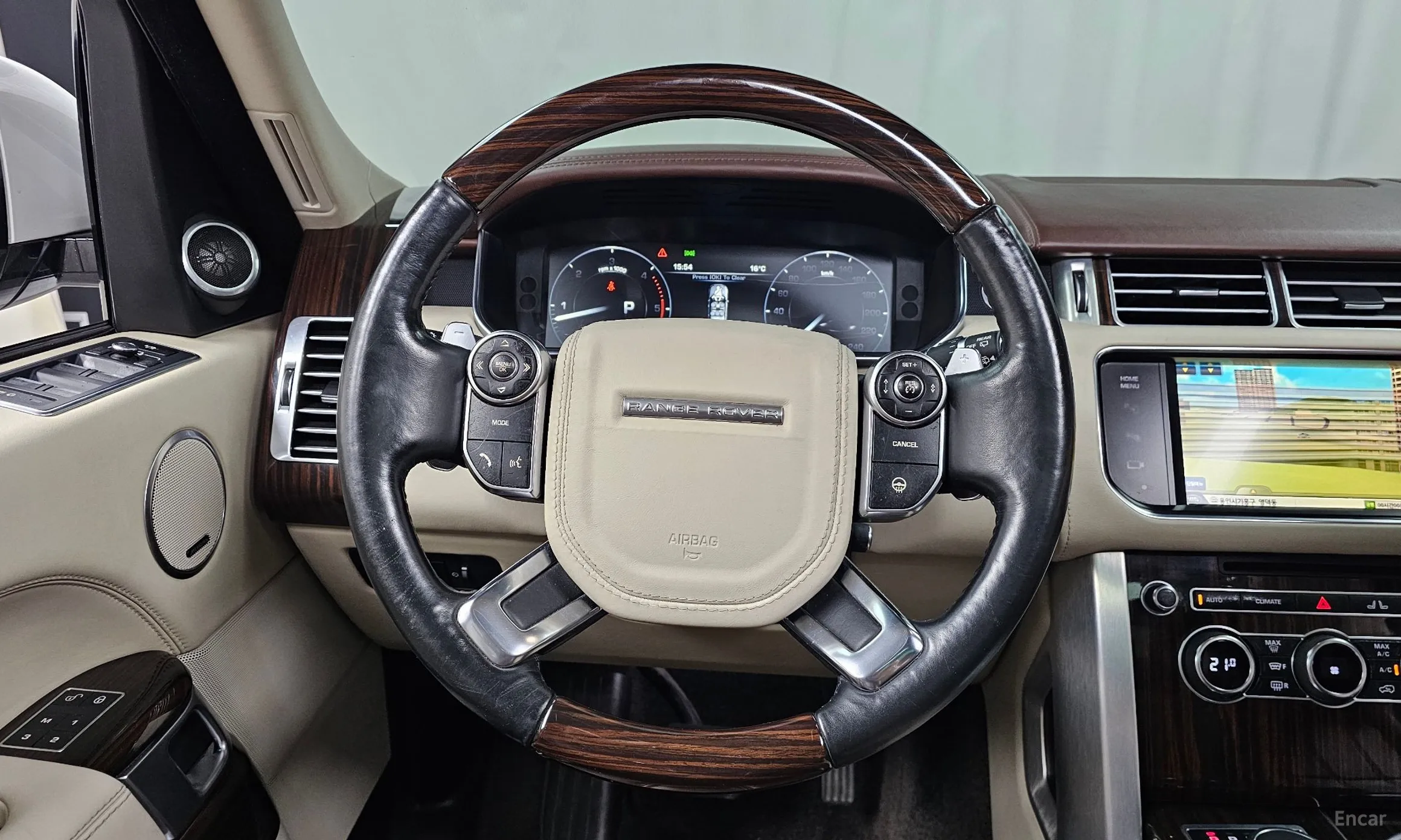 Land Rover Range Rover 4th Generation превью 13