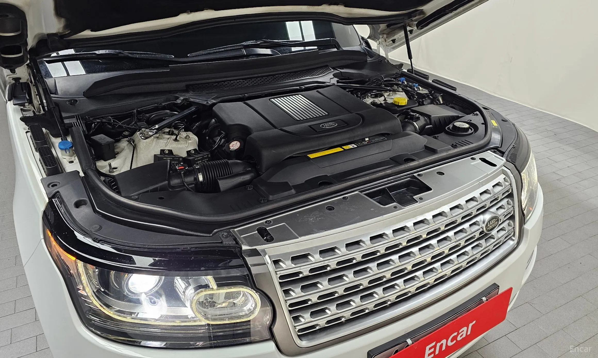 Land Rover Range Rover 4th Generation превью 6