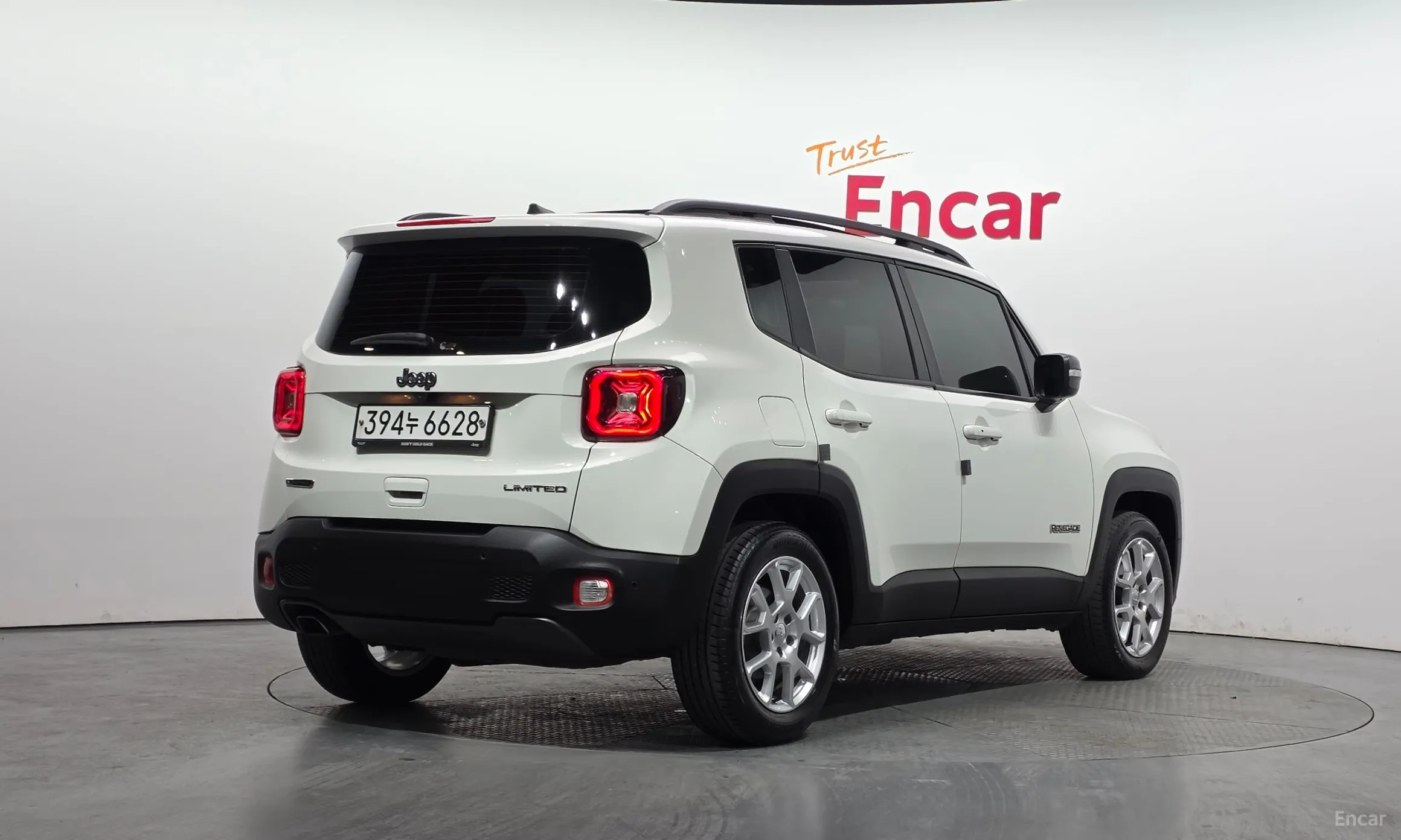 Jeep Renegade превью 2