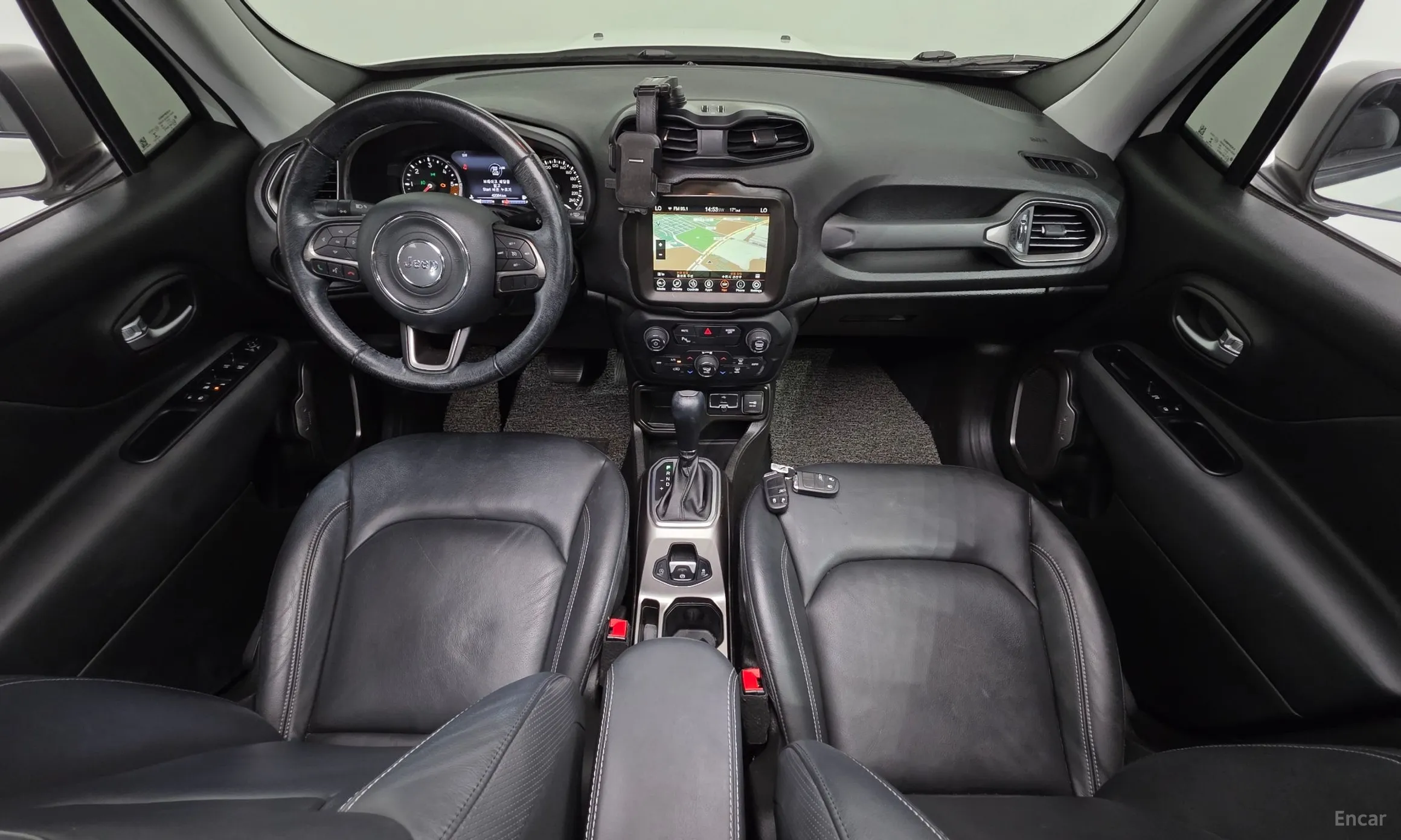 Jeep Renegade превью 7