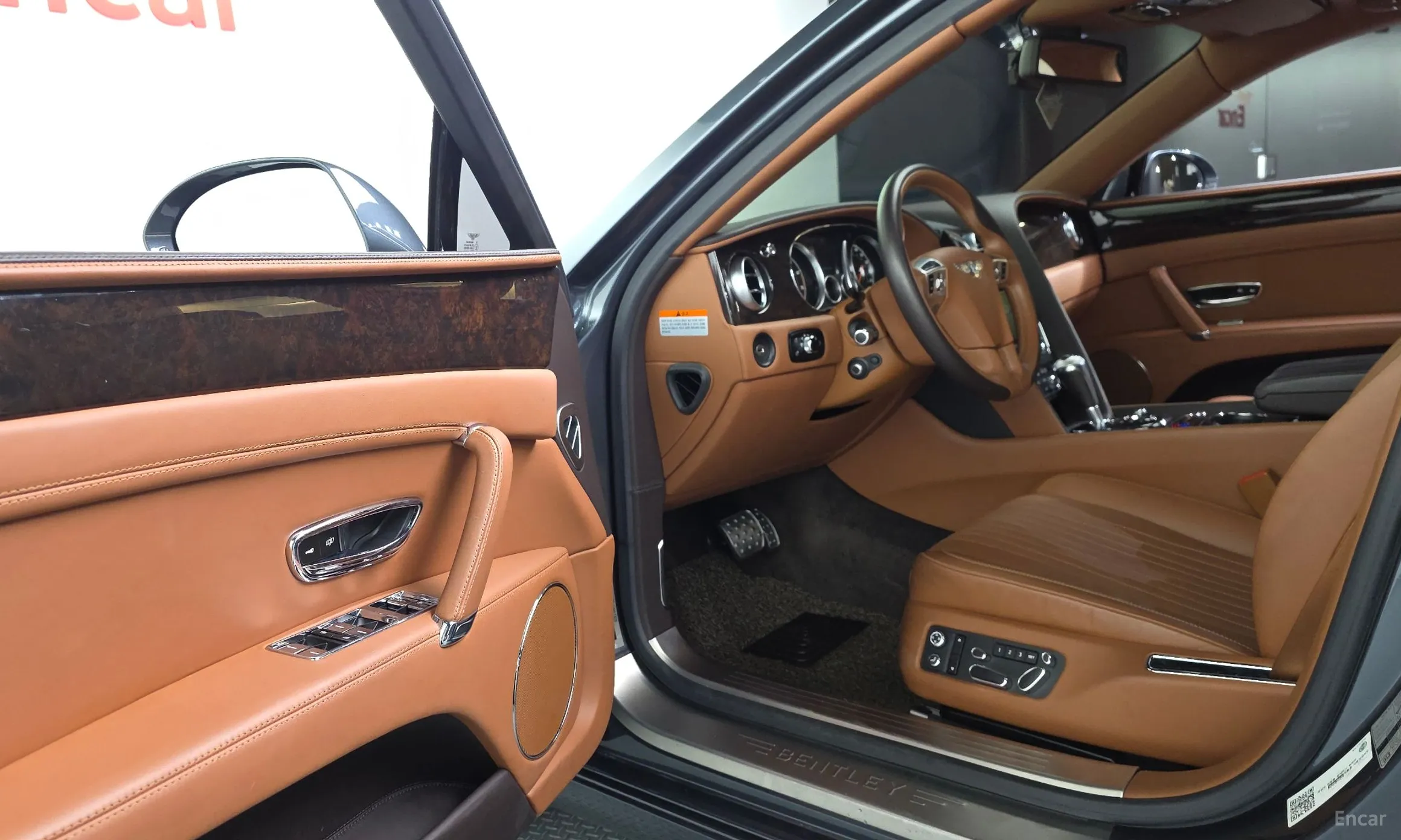 Bentley Flying Spur 2nd Generation превью 10