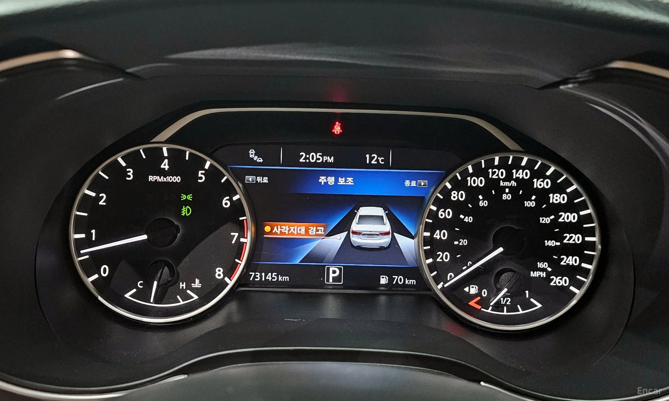 Nissan Maxima (A36) превью 8