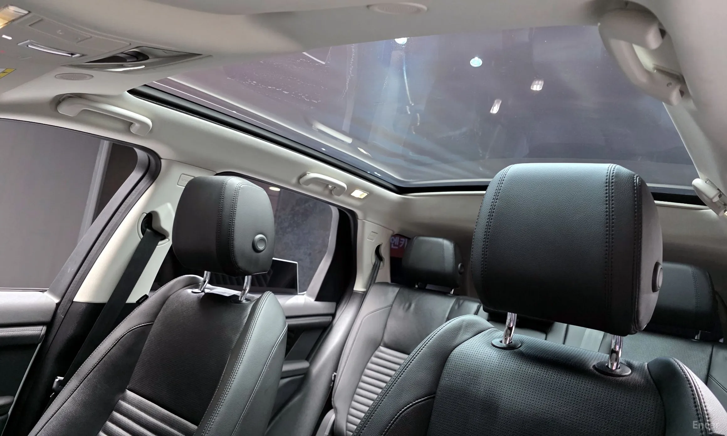 Land Rover Discovery Sports превью 19