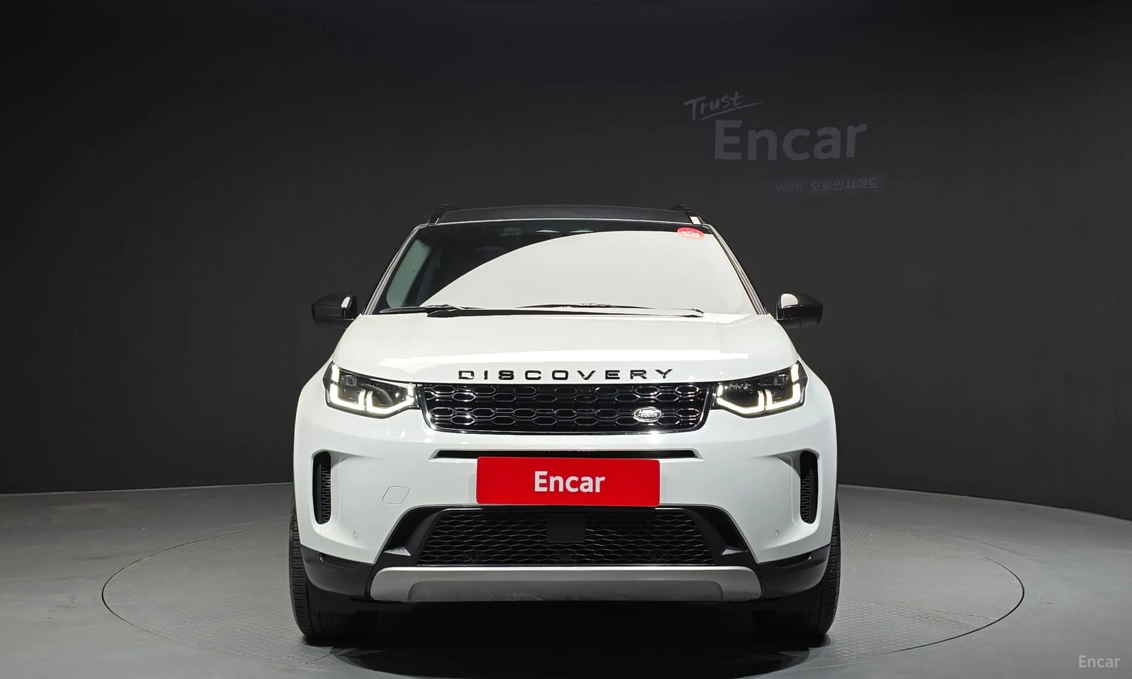 Land Rover Discovery Sports превью 3