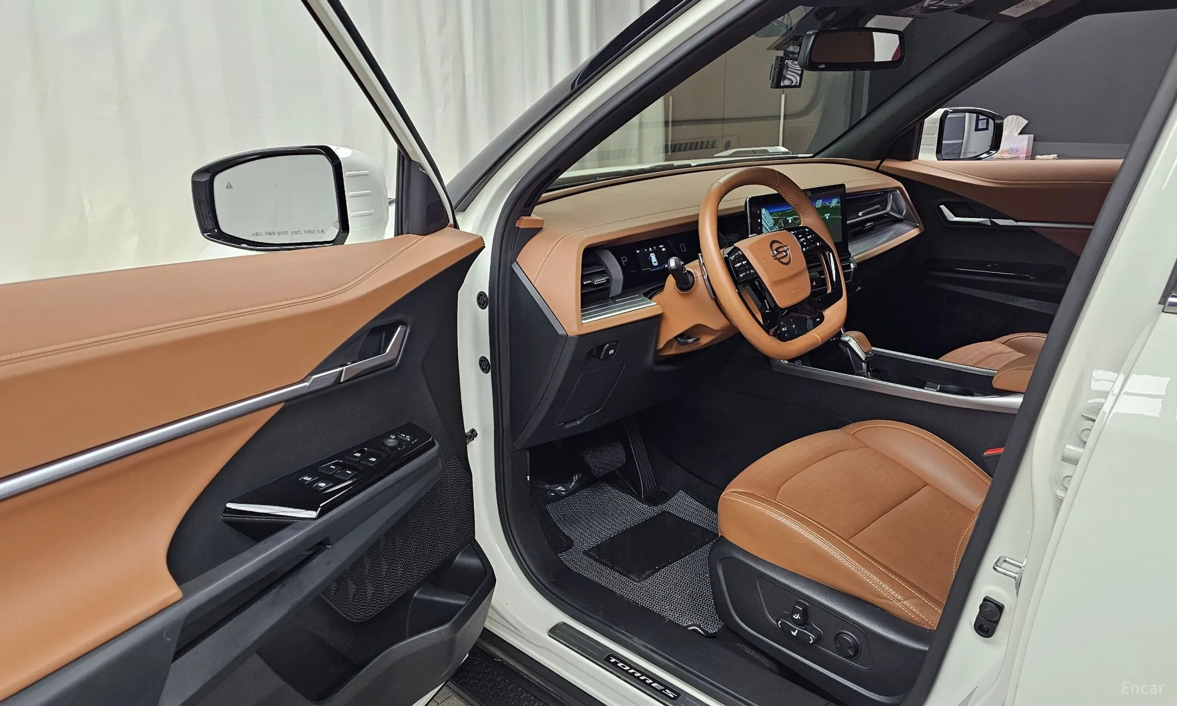 KG Mobility (SsangYong) Torres превью 10