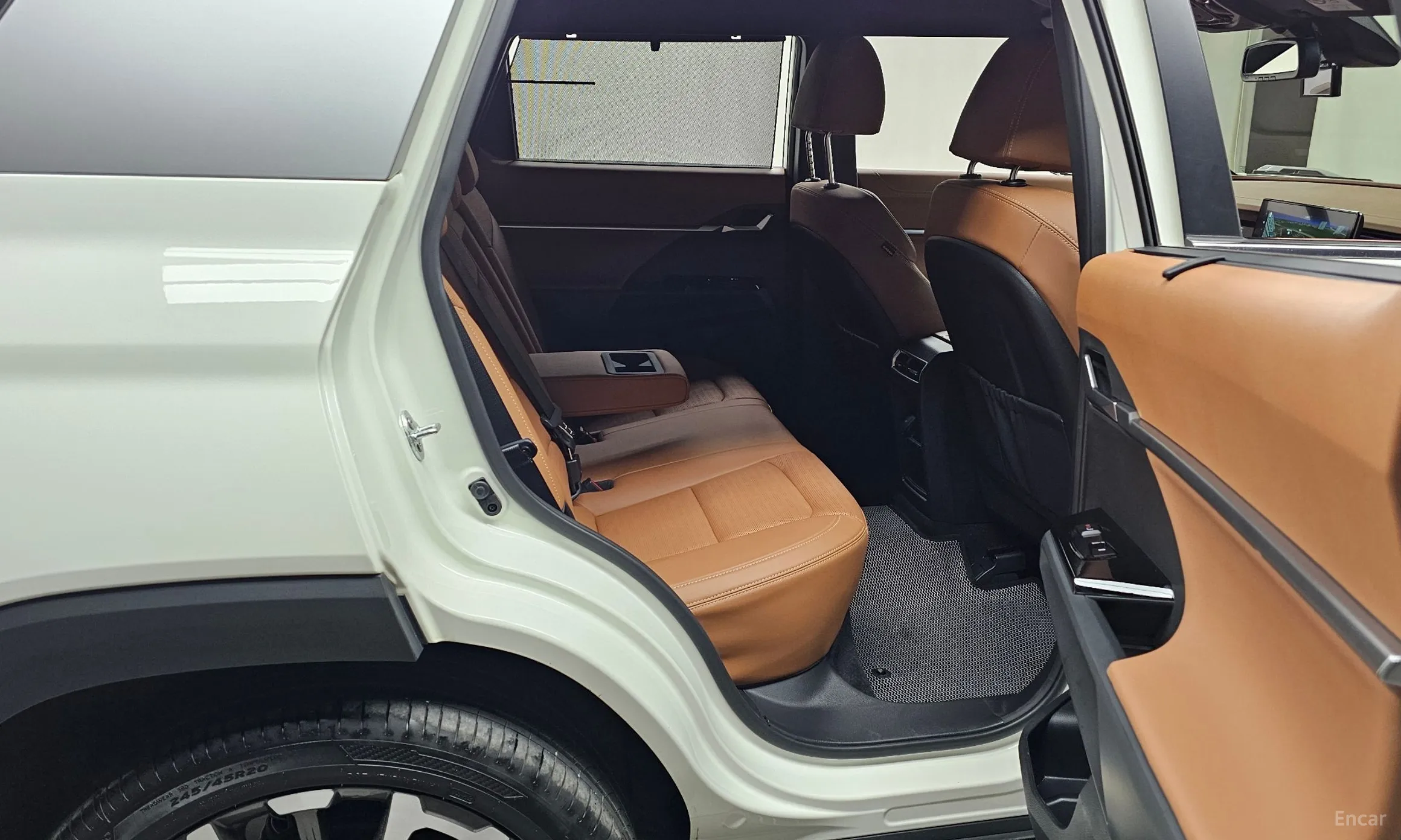 KG Mobility (SsangYong) Torres превью 12