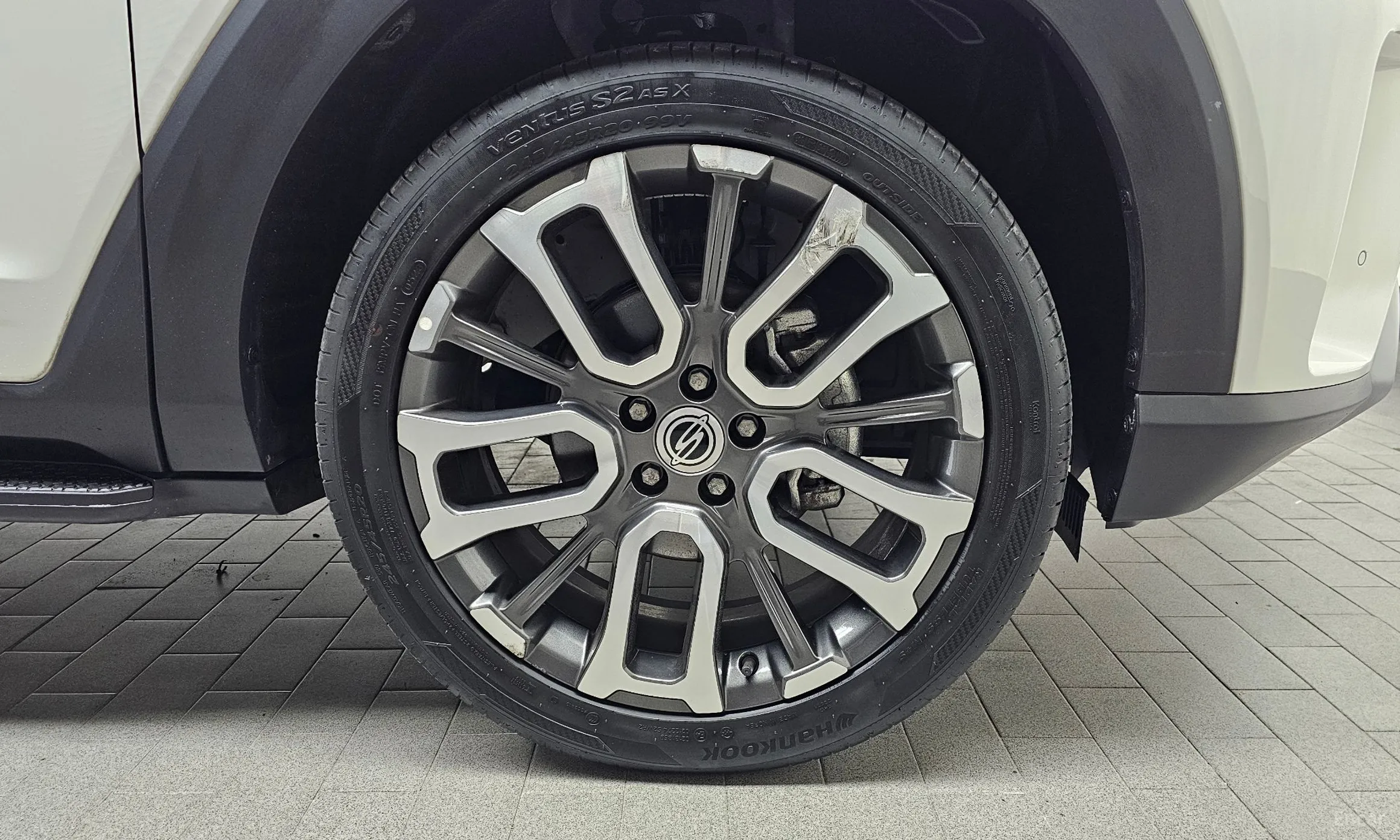 KG Mobility (SsangYong) Torres превью 5