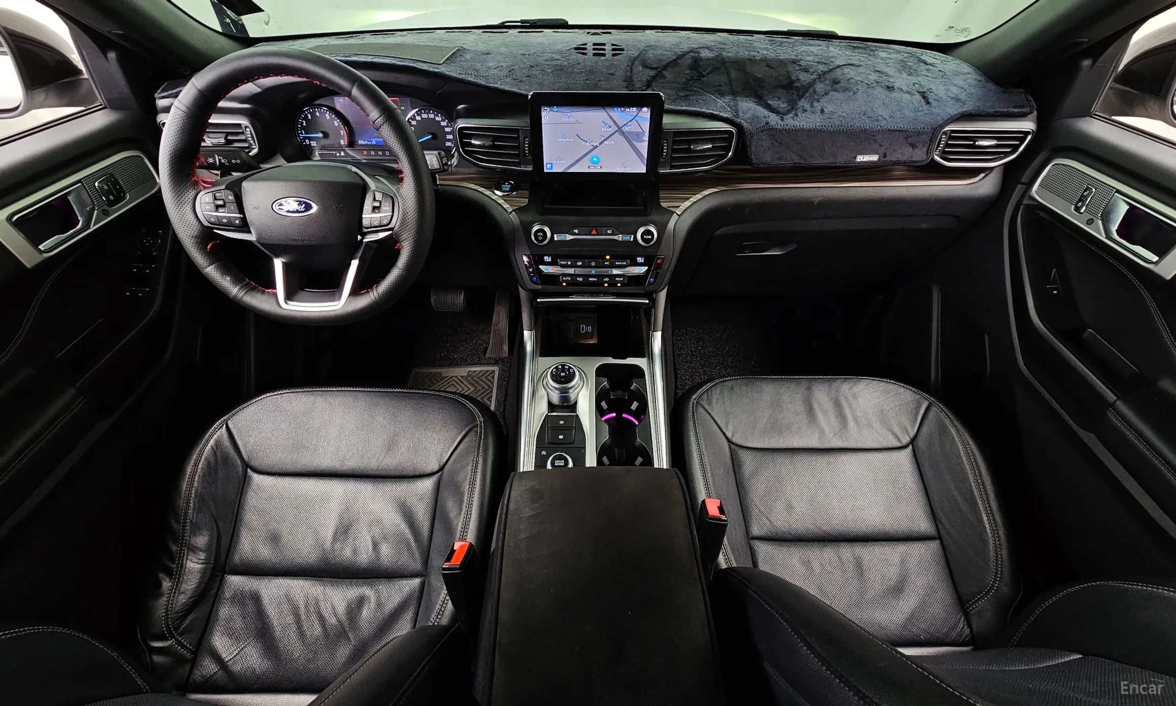 Ford Explorer 6th Generation превью 7