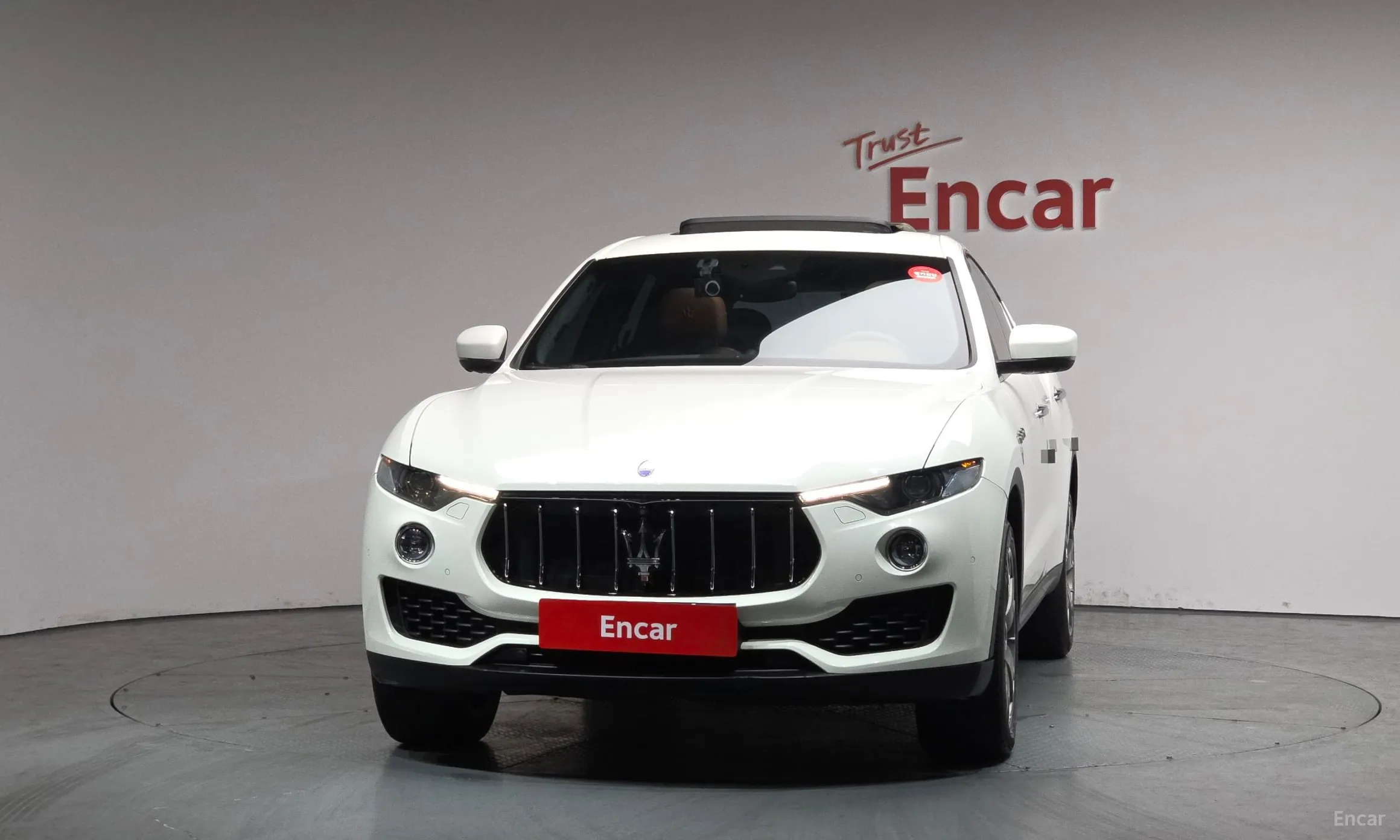 Maserati Levante превью 3