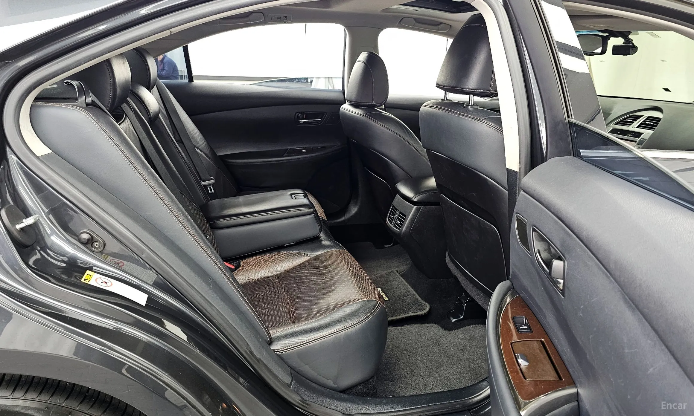 Lexus ES350 превью 12
