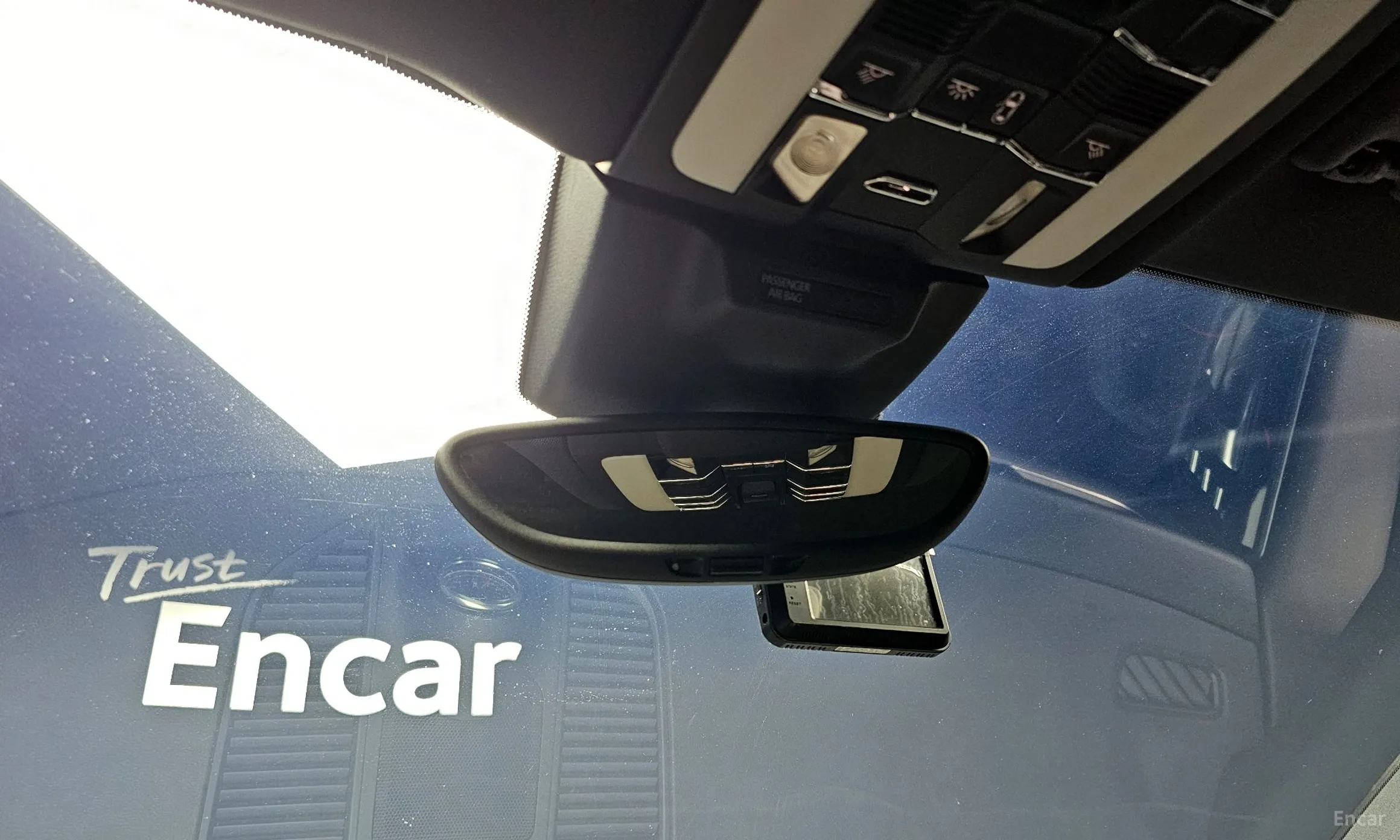 Porsche Macan превью 16