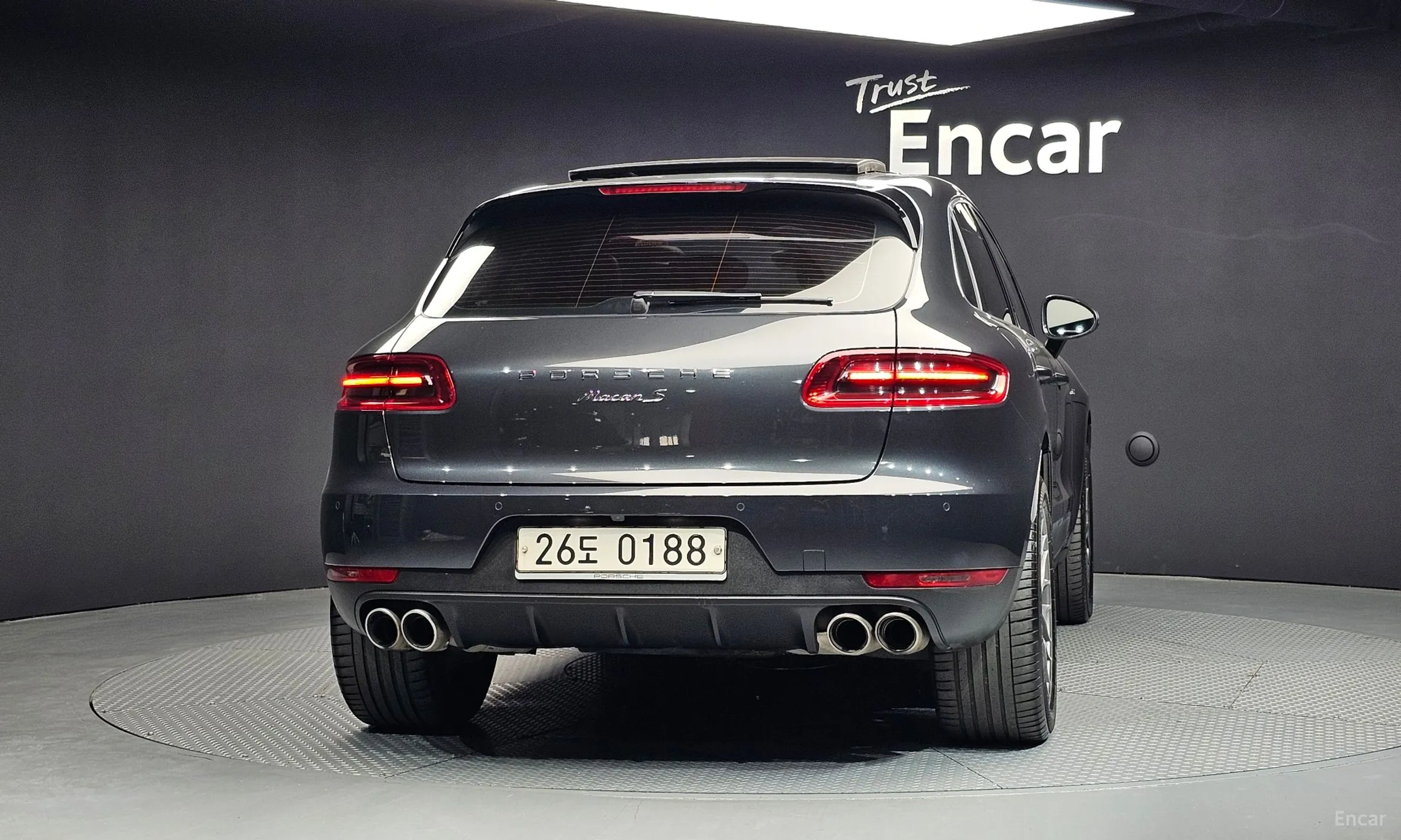 Porsche Macan превью 4