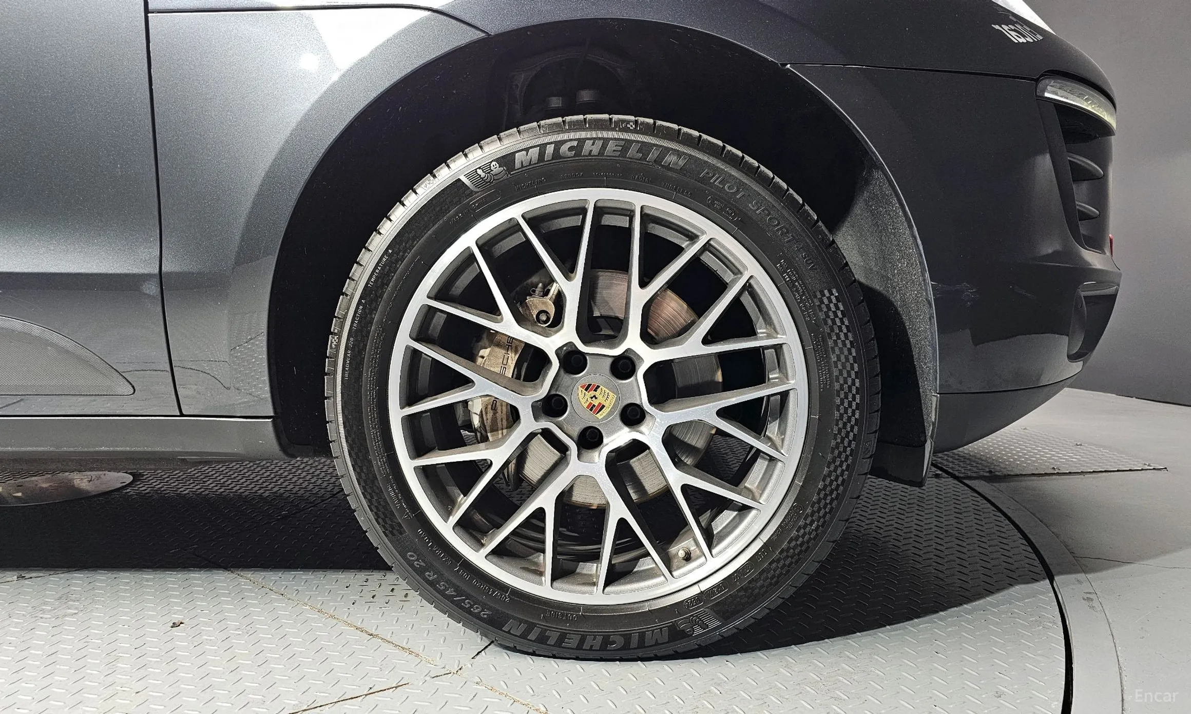 Porsche Macan превью 5