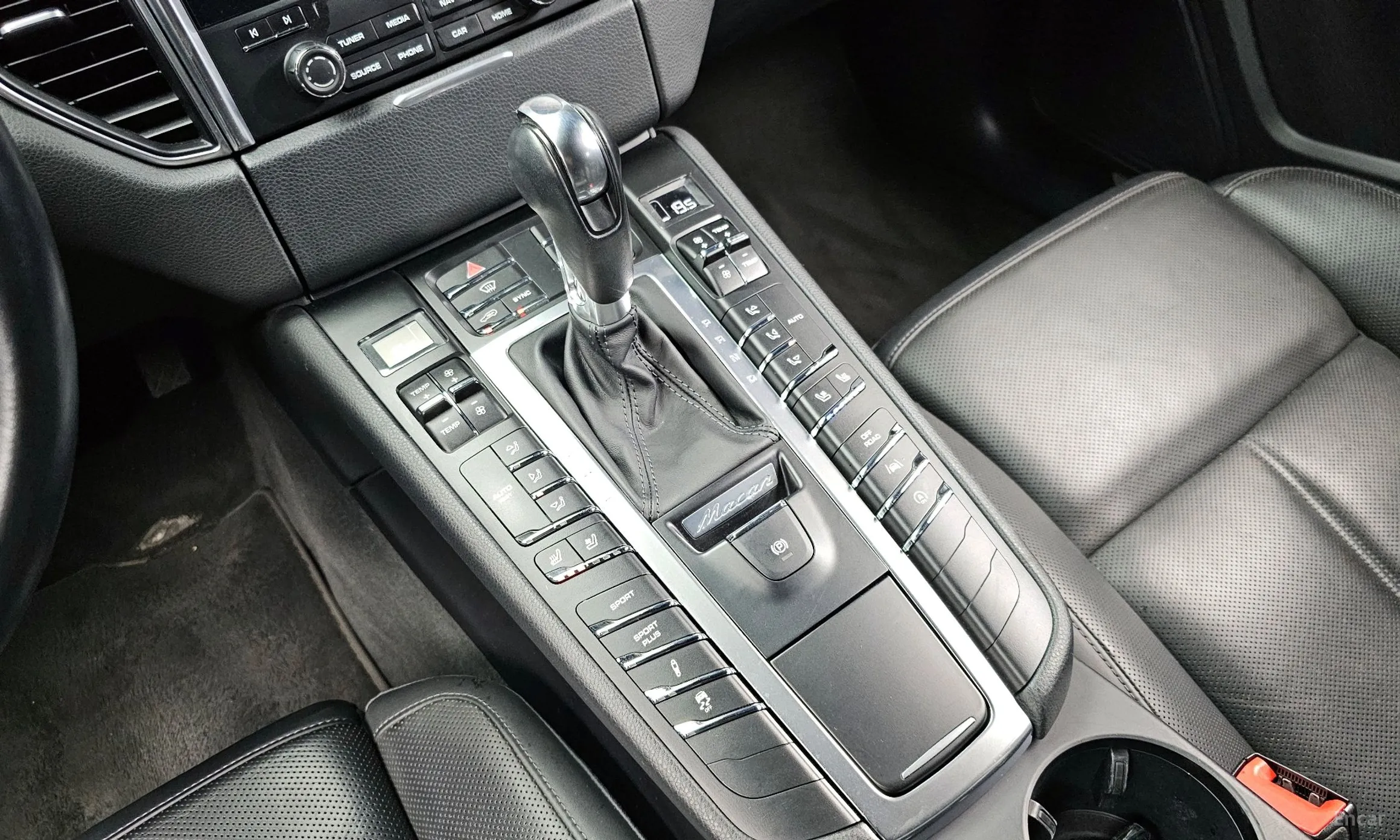 Porsche Macan превью 9