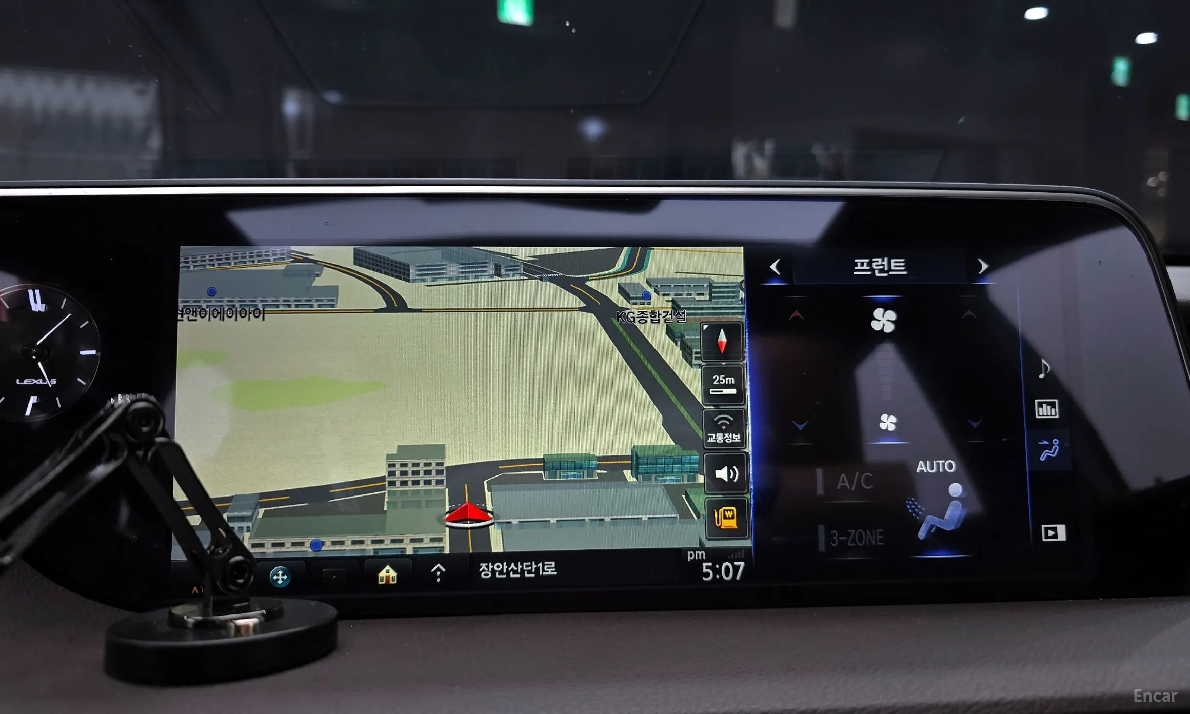 Lexus ES300h 7th Generation превью 16